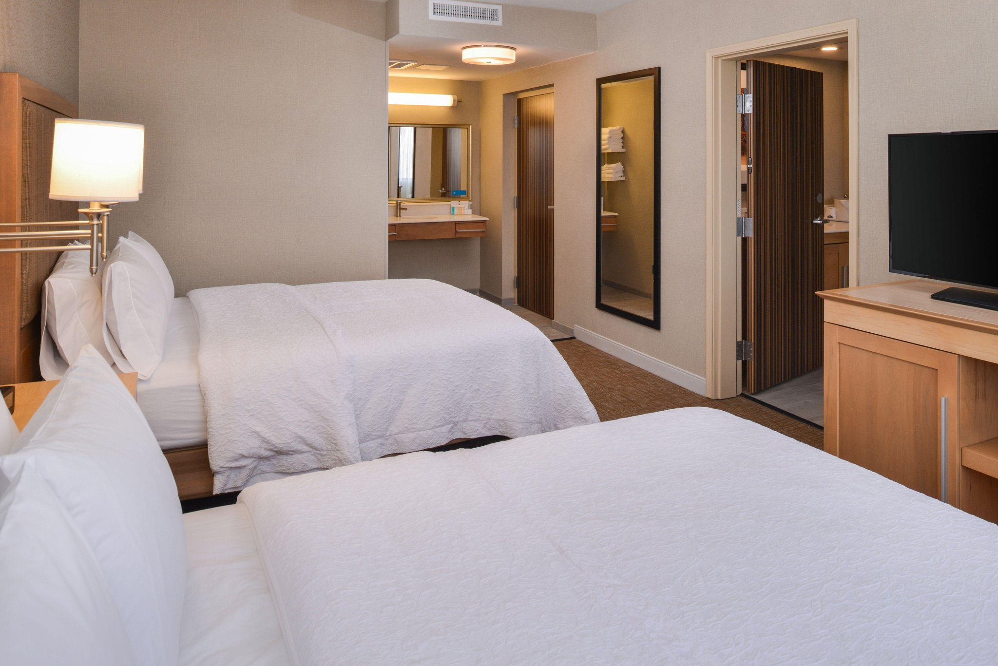 Hampton Inn & Suites Denver-Speer Boulevard
