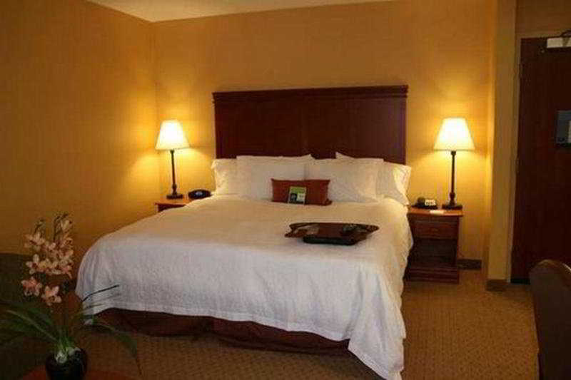 Hampton Inn & Suites Denver-Speer Boulevard