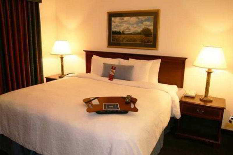 Hampton Inn & Suites Denver Tech Center
