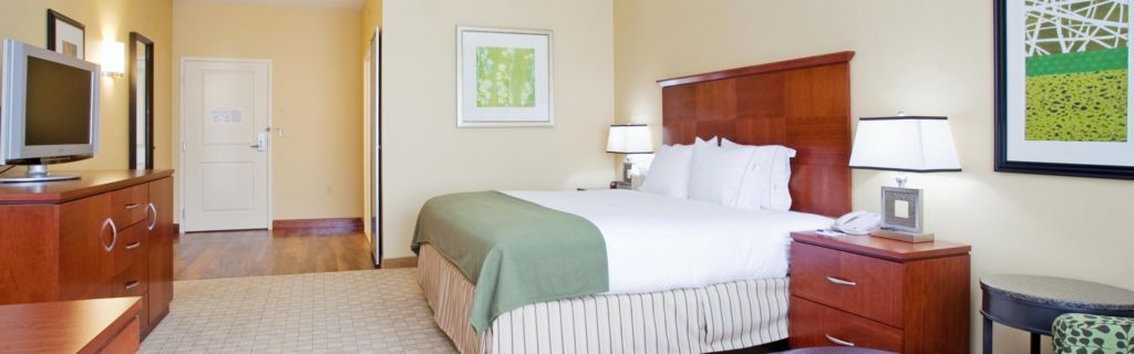 Holiday Inn Express Hotel & Suites Denver Airport