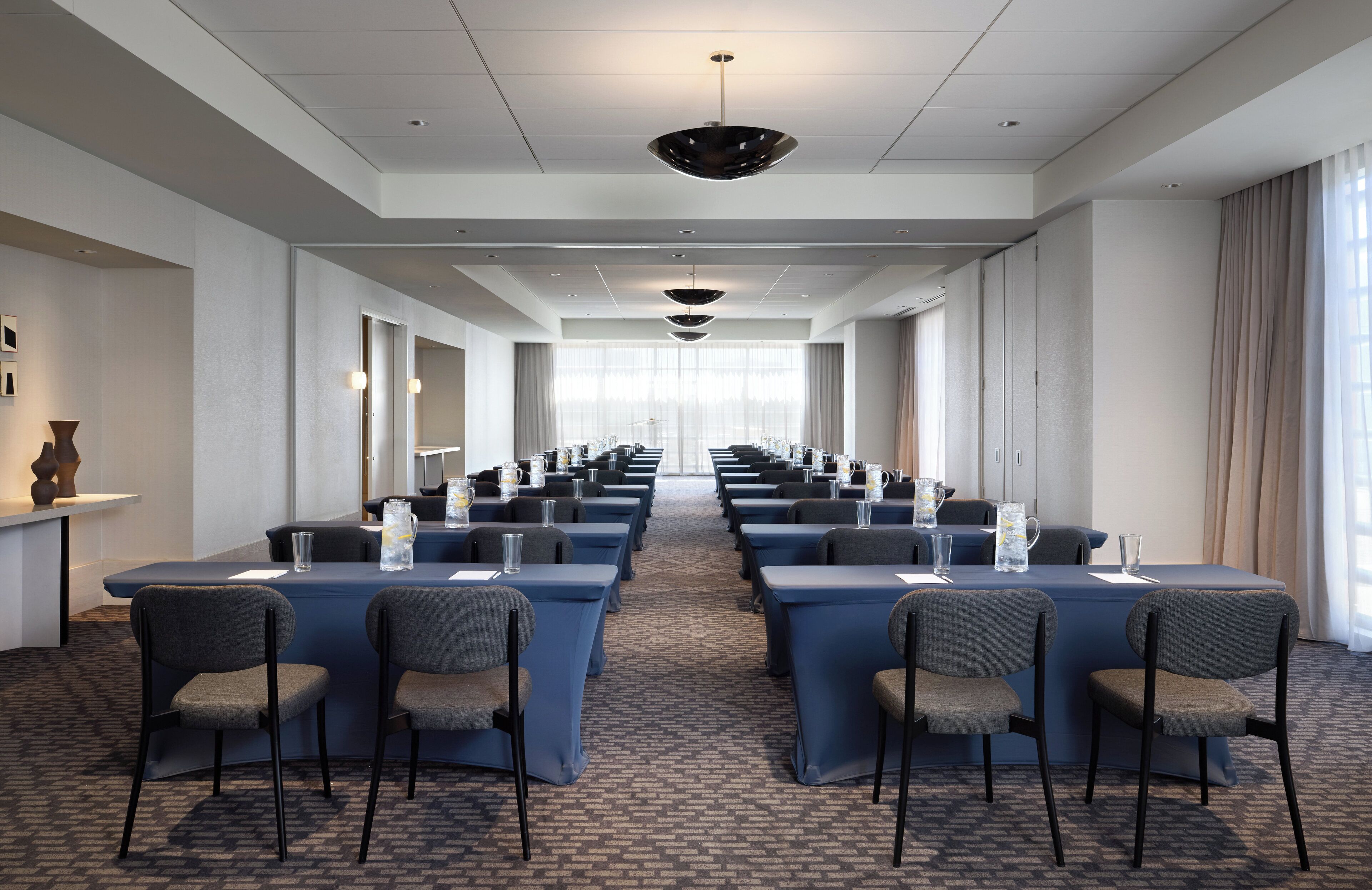 Kimpton Claret Hotel