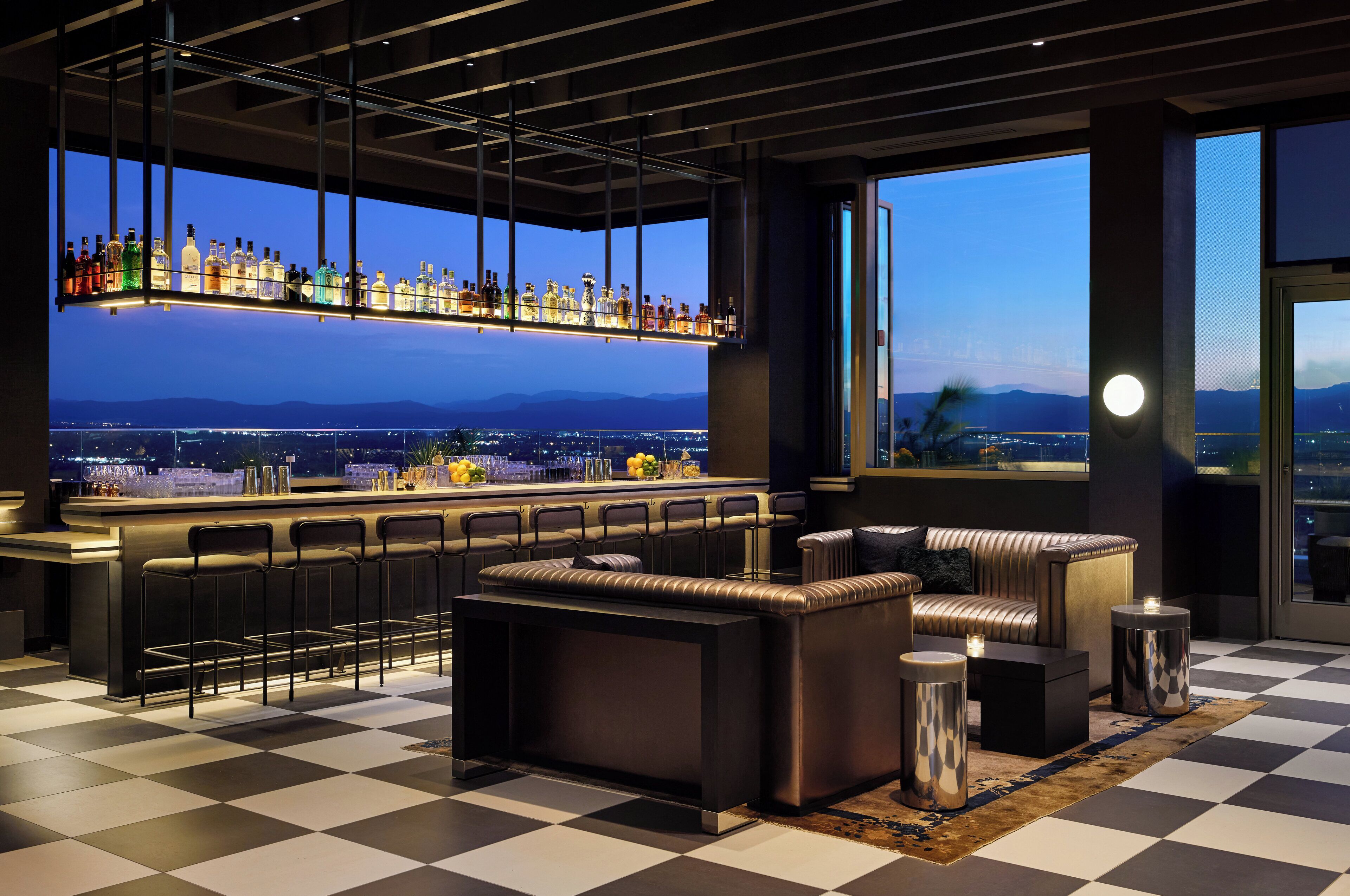 Kimpton Claret Hotel