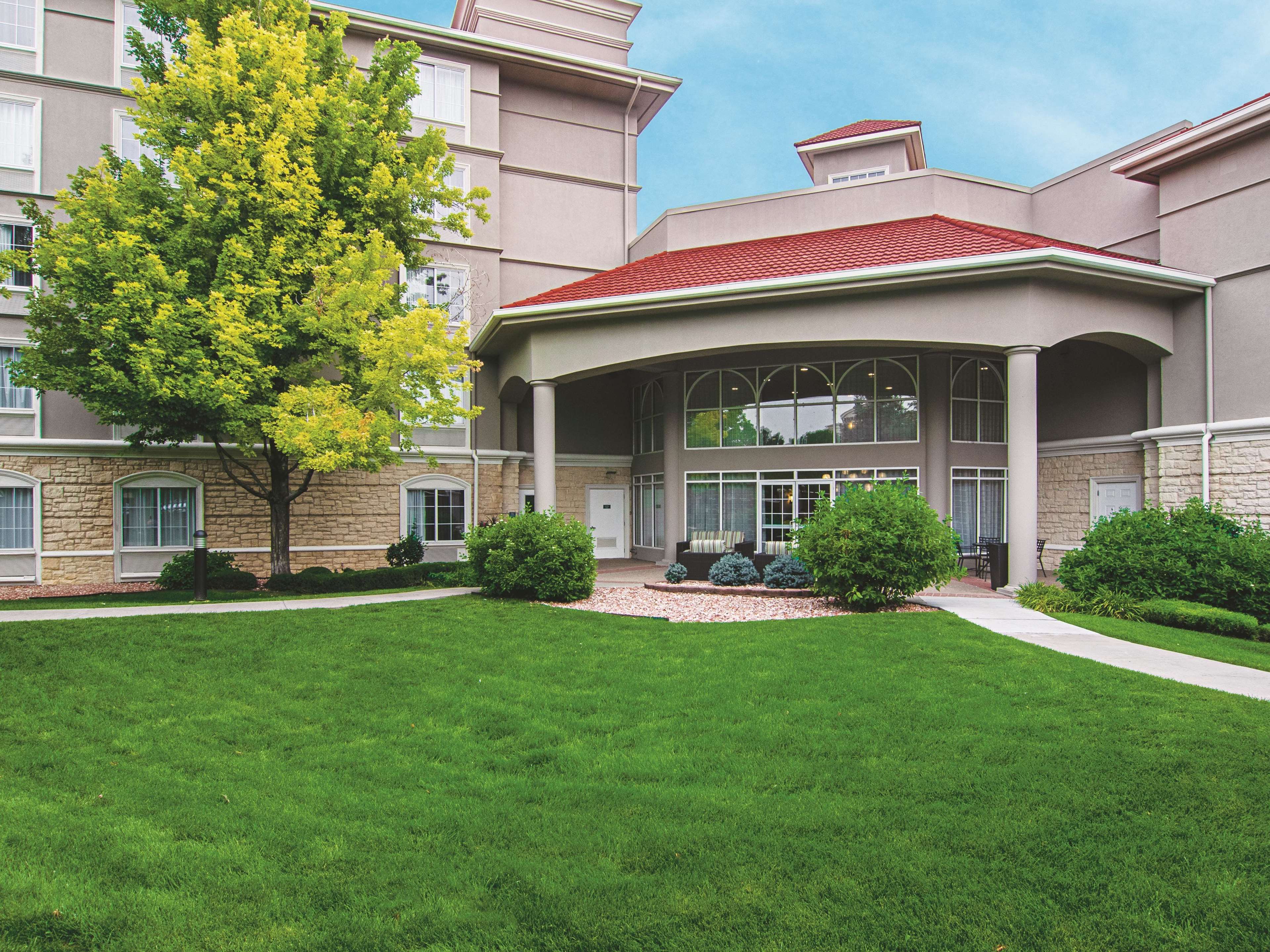 La Quinta Inn & Suites by Wyndham Denver Airport DIA