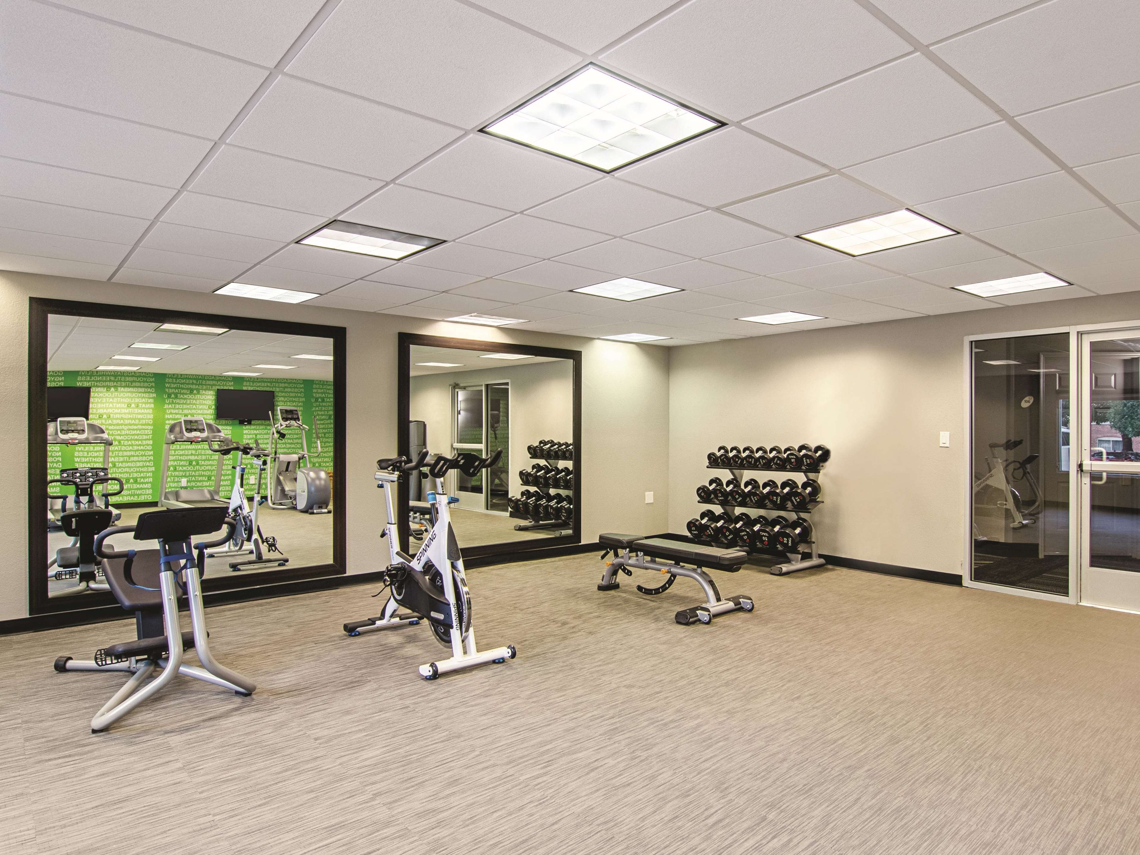 La Quinta Inn & Suites by Wyndham Denver Airport DIA