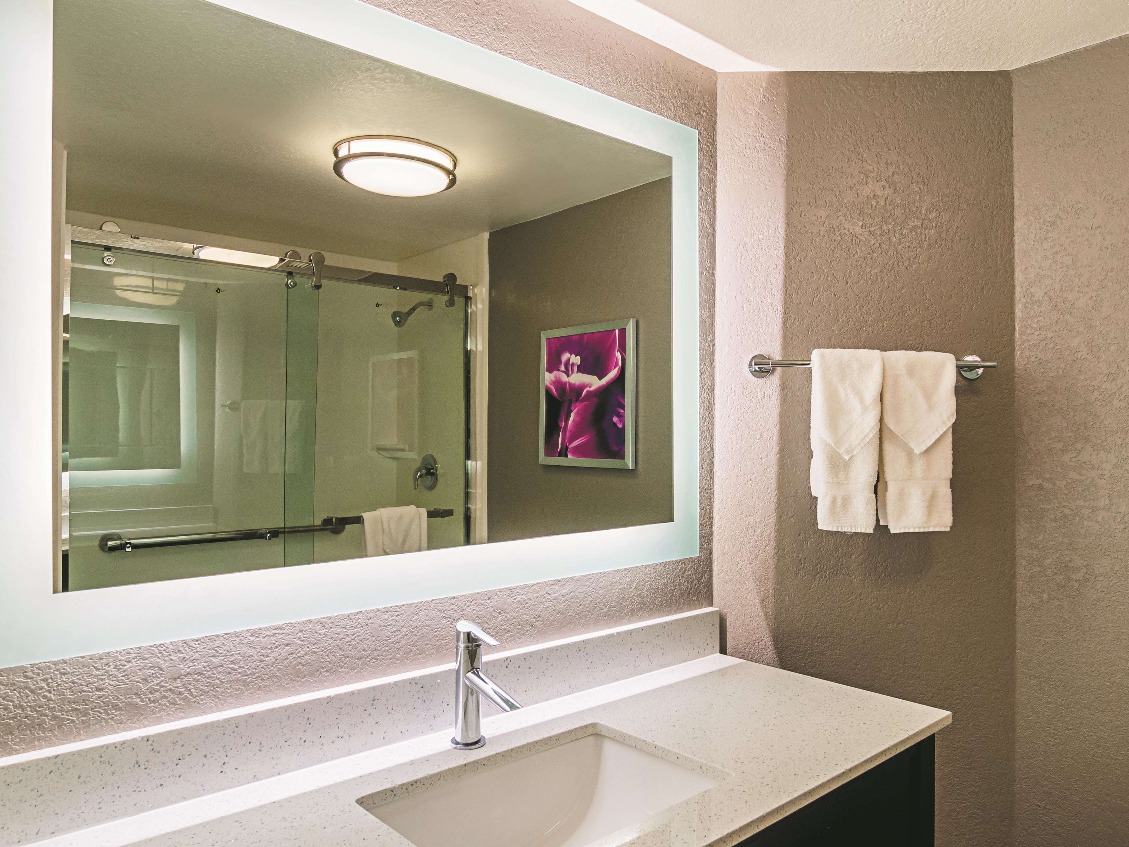 La Quinta Inn & Suites by Wyndham Denver Airport DIA