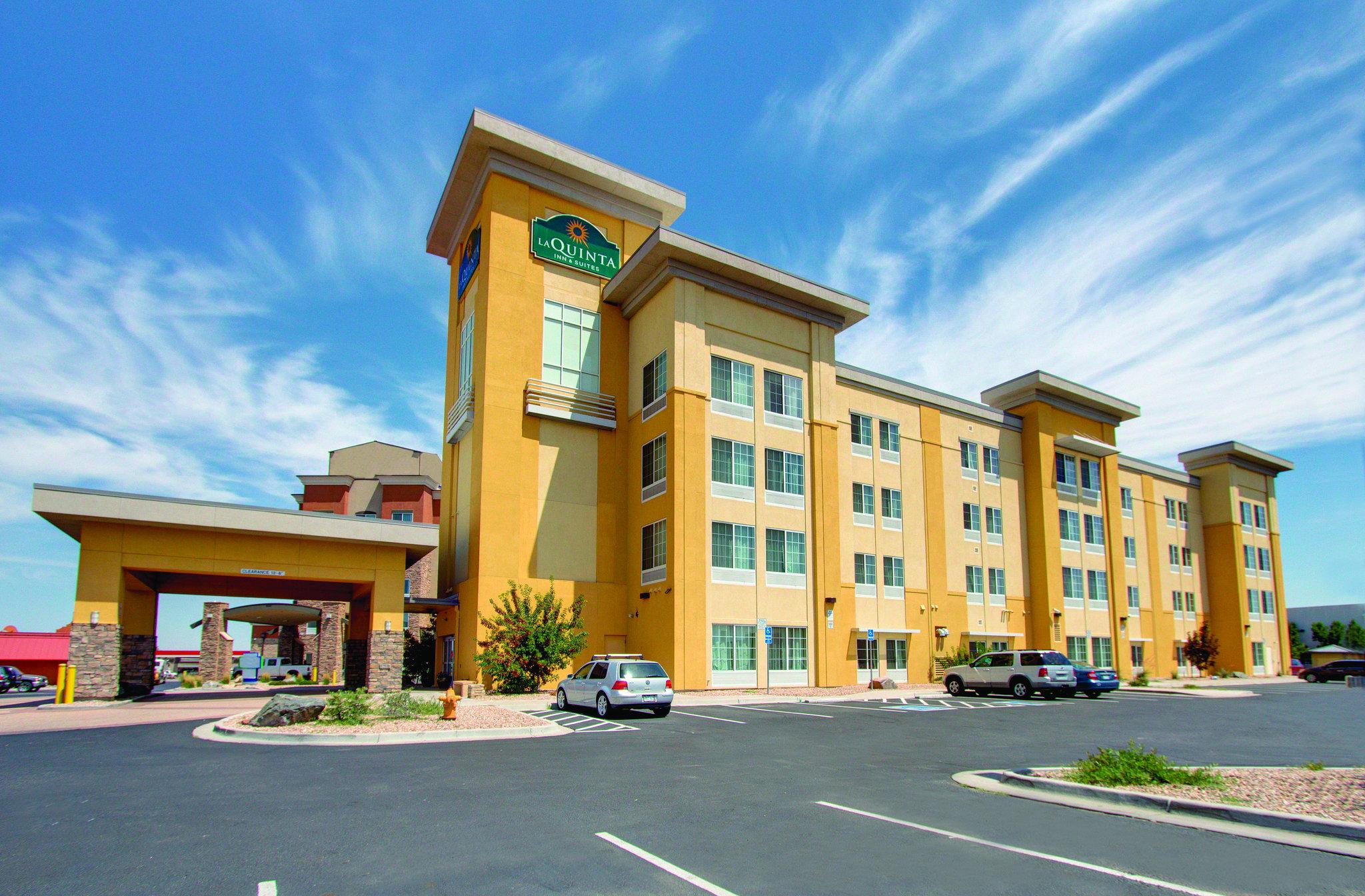 La Quinta Inn & Suites by Wyndham Denver Gateway Park