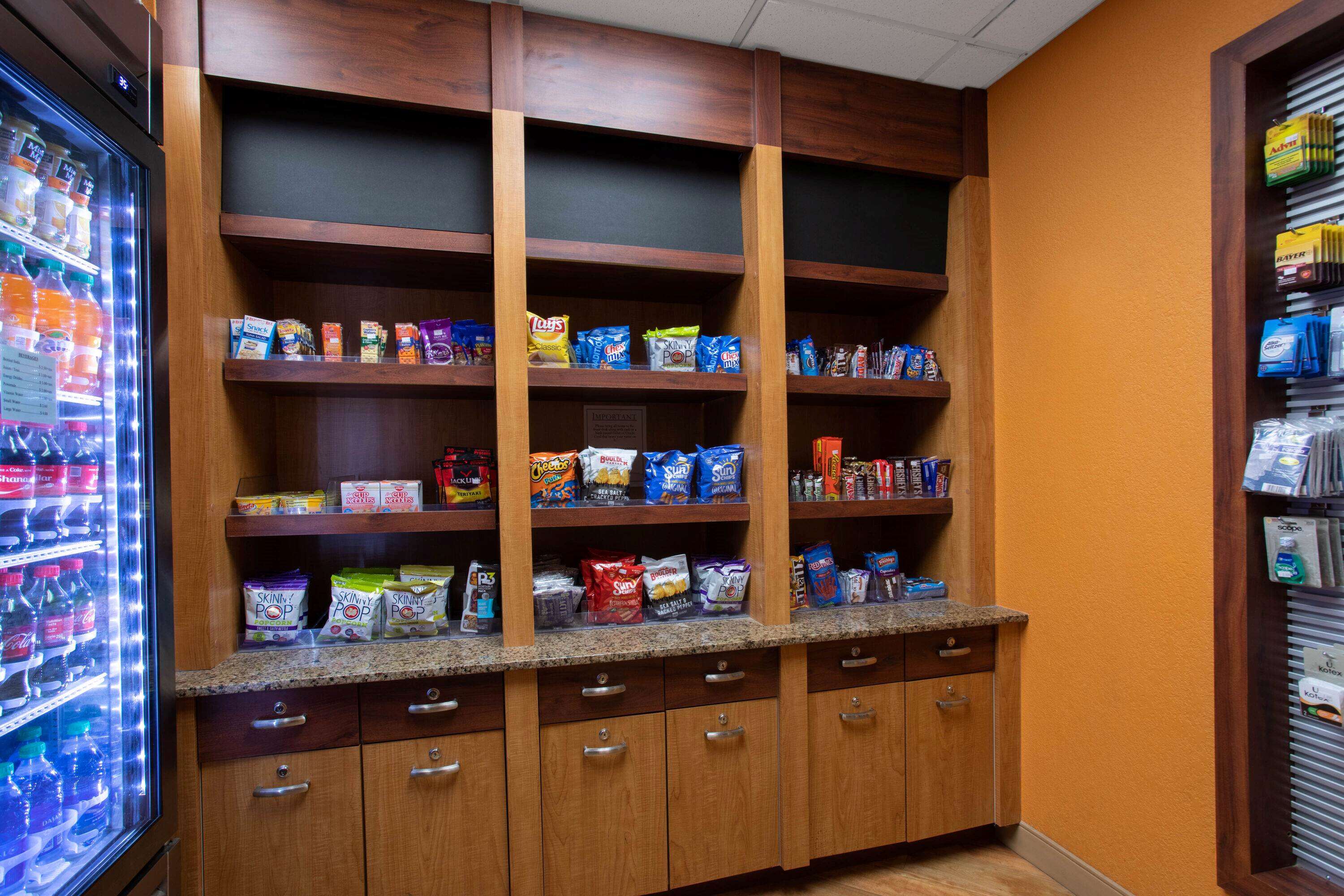 La Quinta Inn & Suites by Wyndham Denver Southwest Lakewood