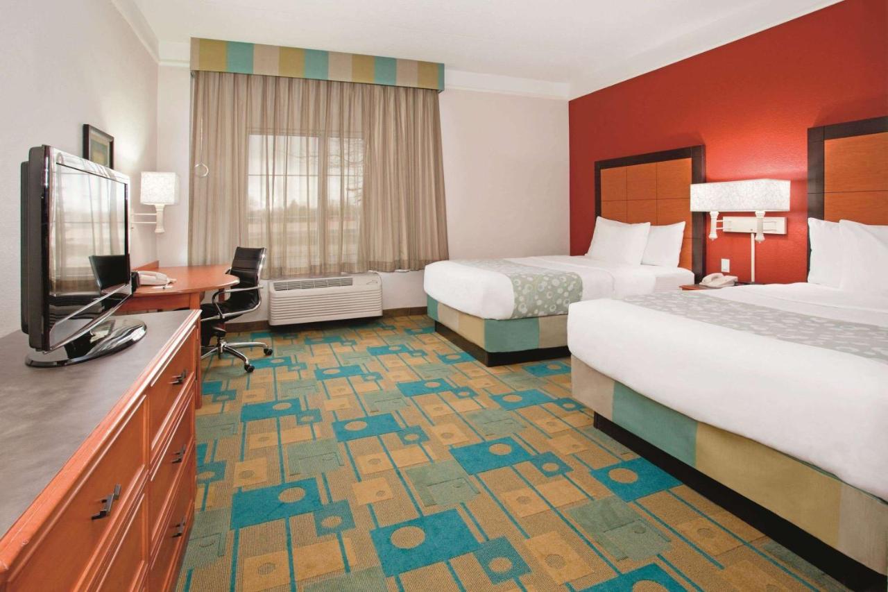 La Quinta Inn & Suites by Wyndham Denver Southwest Lakewood