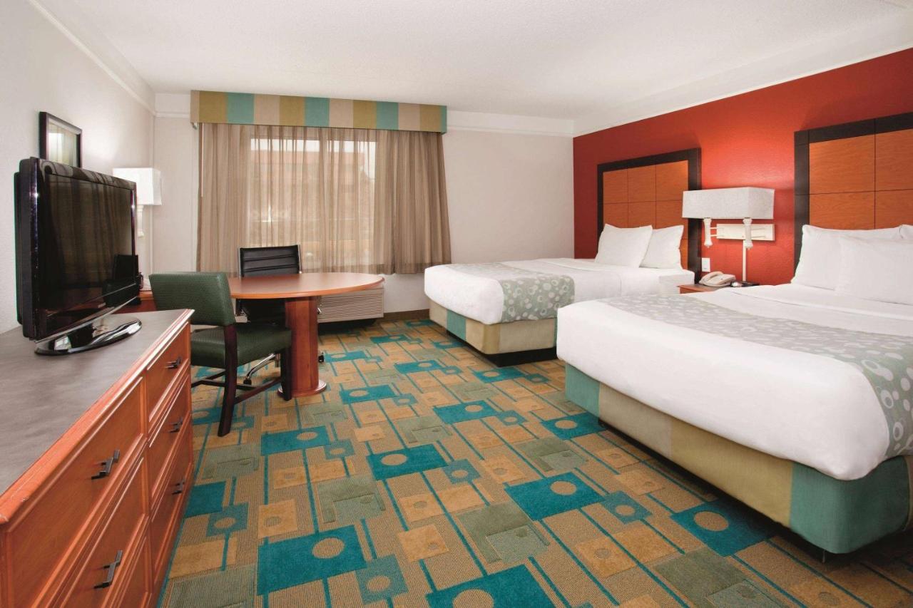 La Quinta Inn & Suites by Wyndham Denver Southwest Lakewood