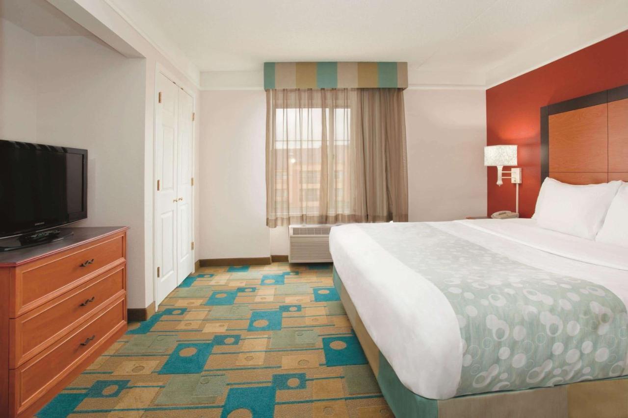 La Quinta Inn & Suites by Wyndham Denver Southwest Lakewood