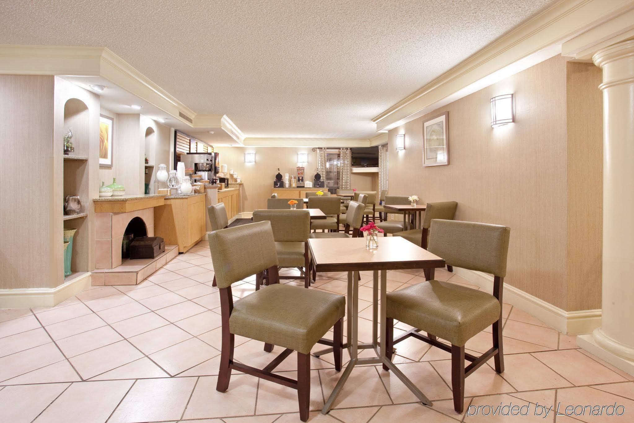 La Quinta Inn by Wyndham Denver Central