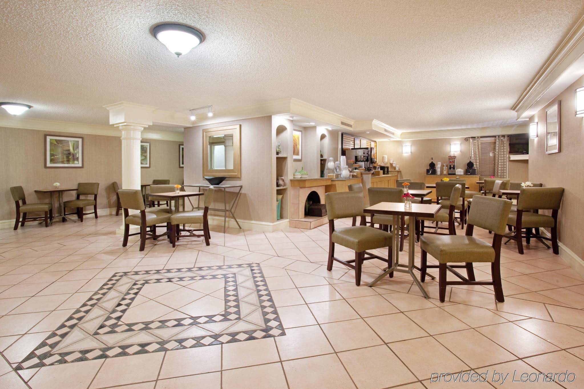 La Quinta Inn by Wyndham Denver Central