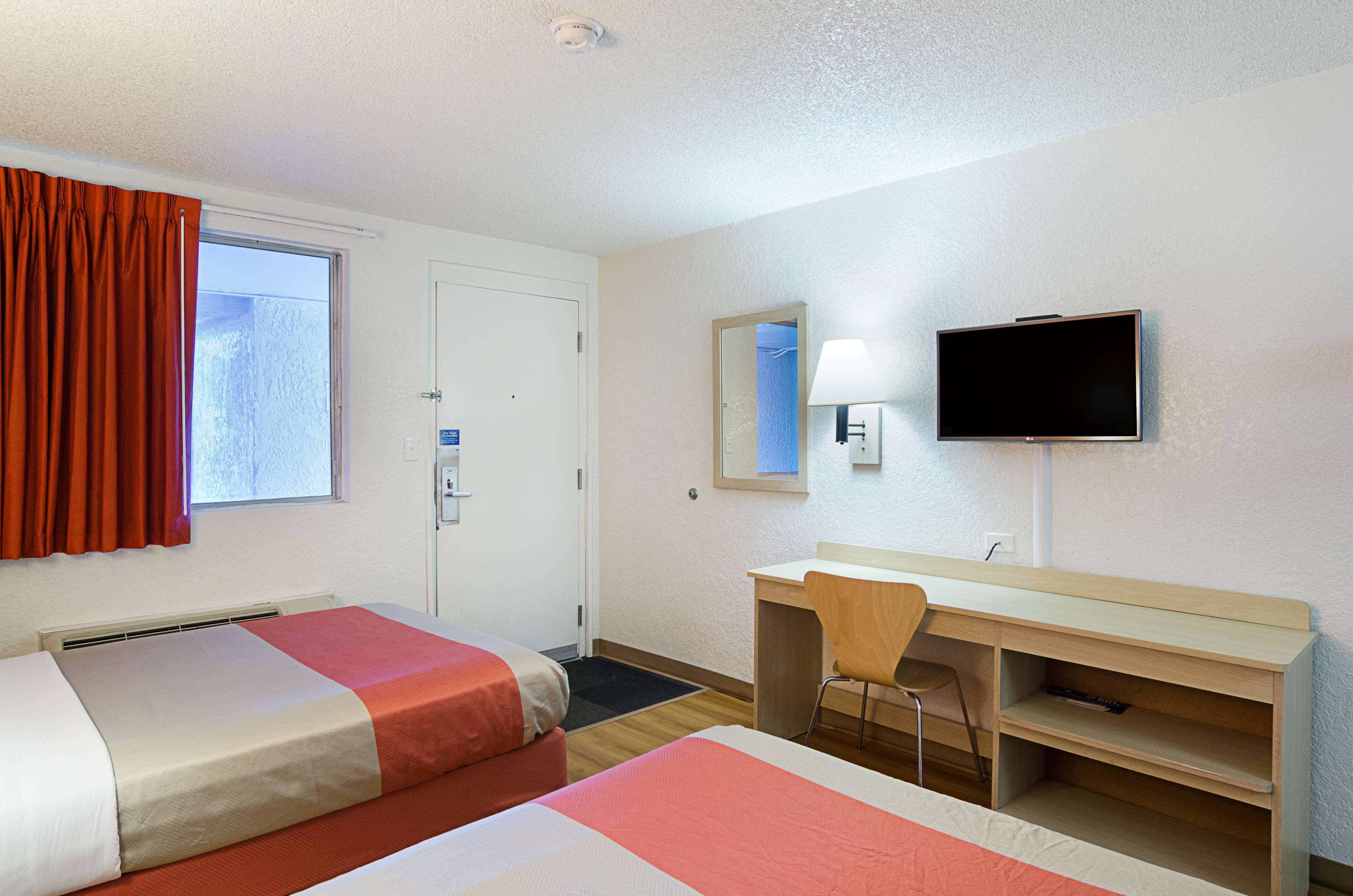 Motel 6 Denver Central - Federal Boulevard