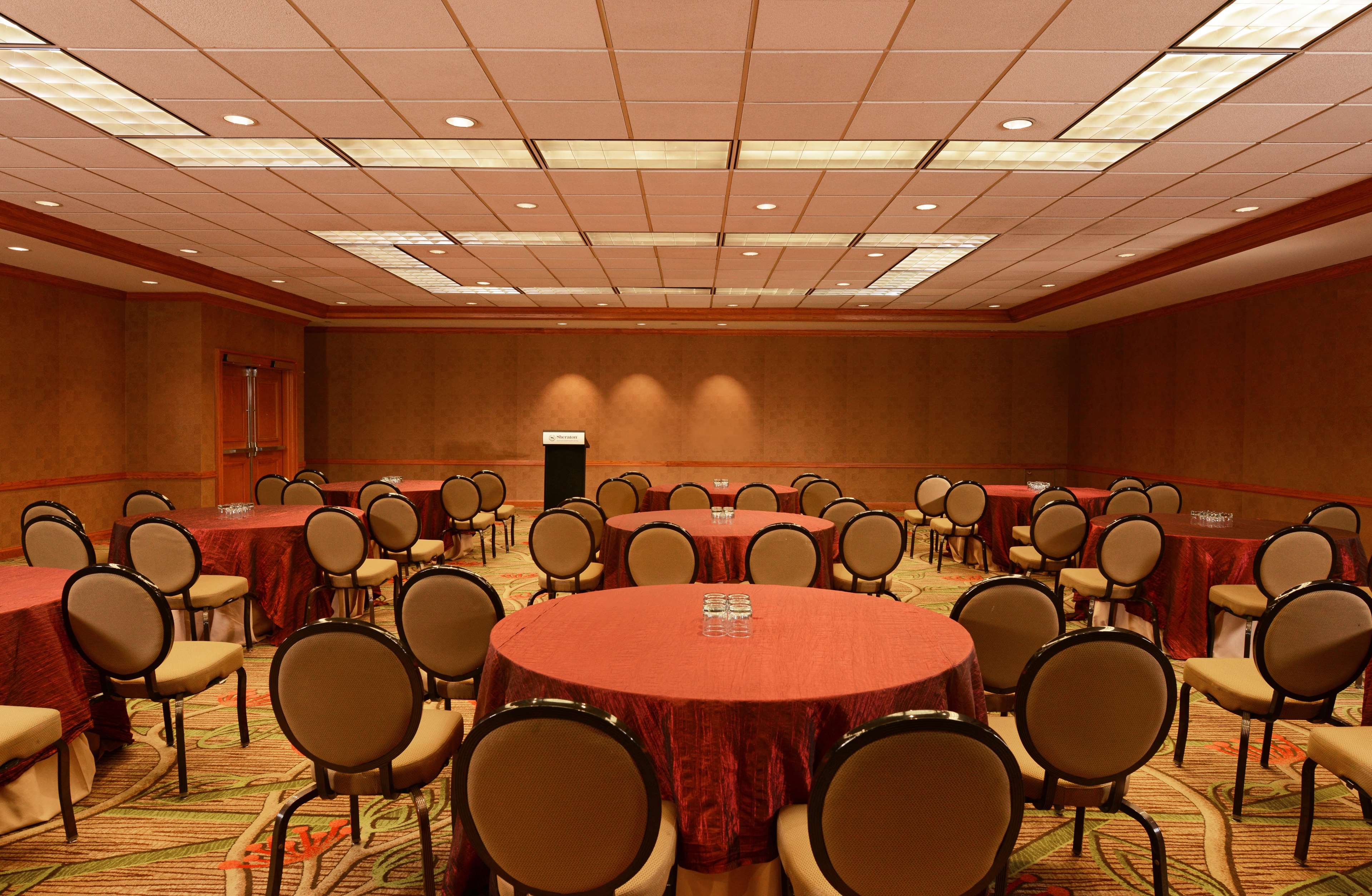 Sheraton Denver Downtown Hotel