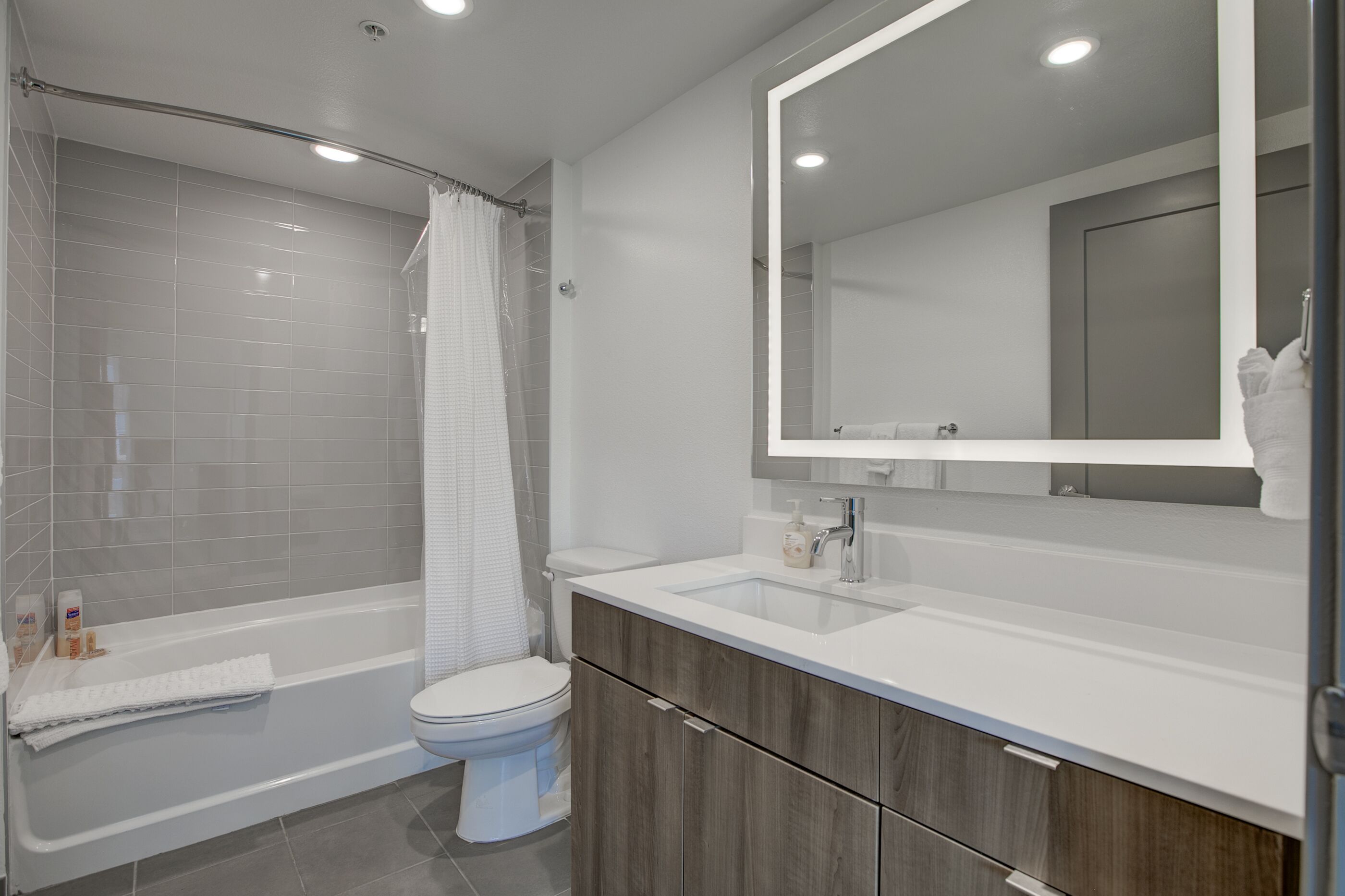 Sobe South Denver Apartments