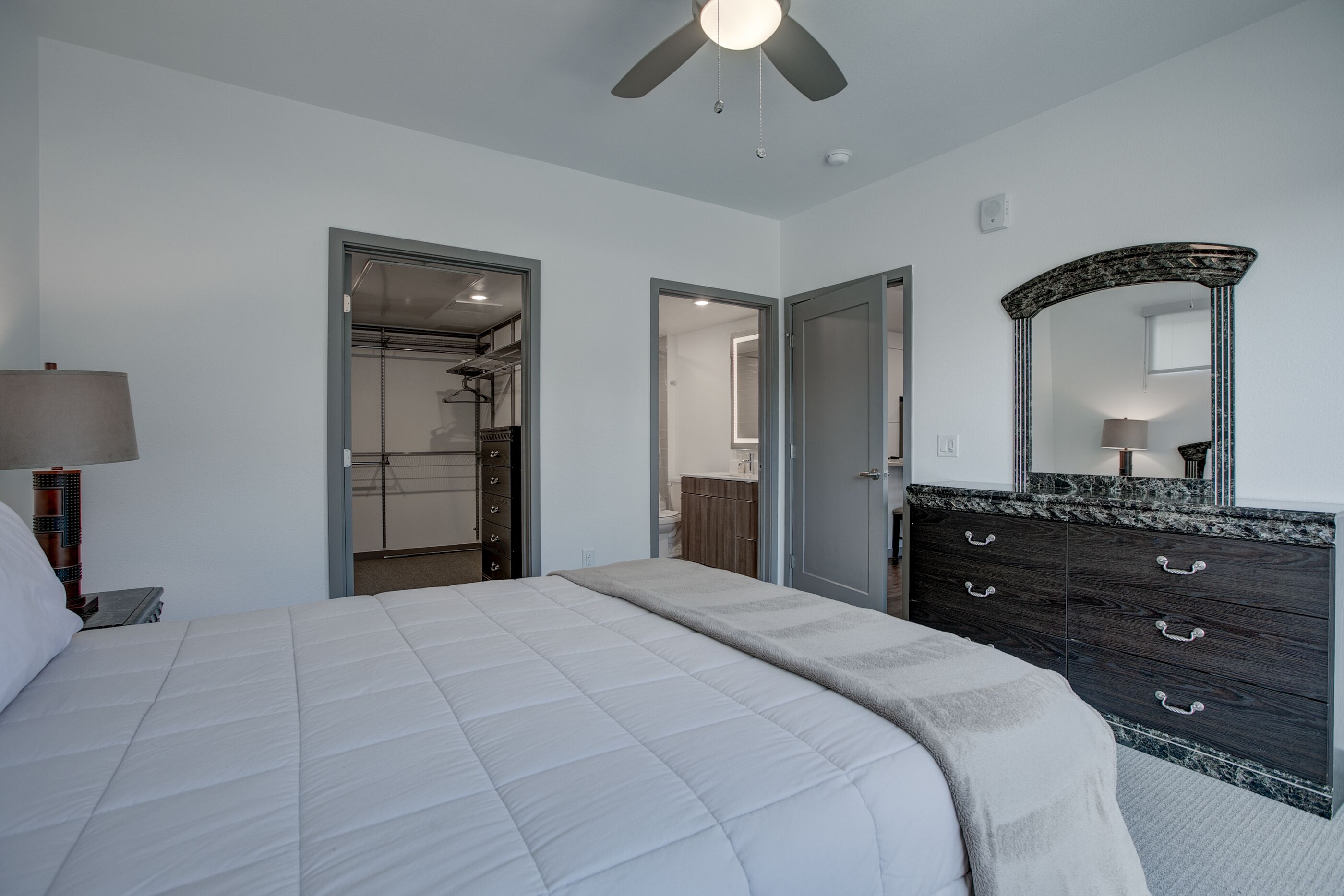 Sobe South Denver Apartments
