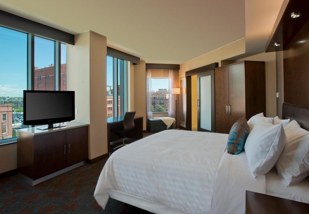SpringHill Suites Denver Downtown
