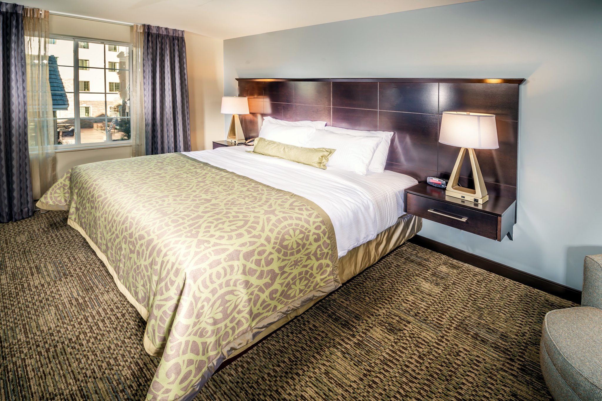 Staybridge Suites Denver - Central Park