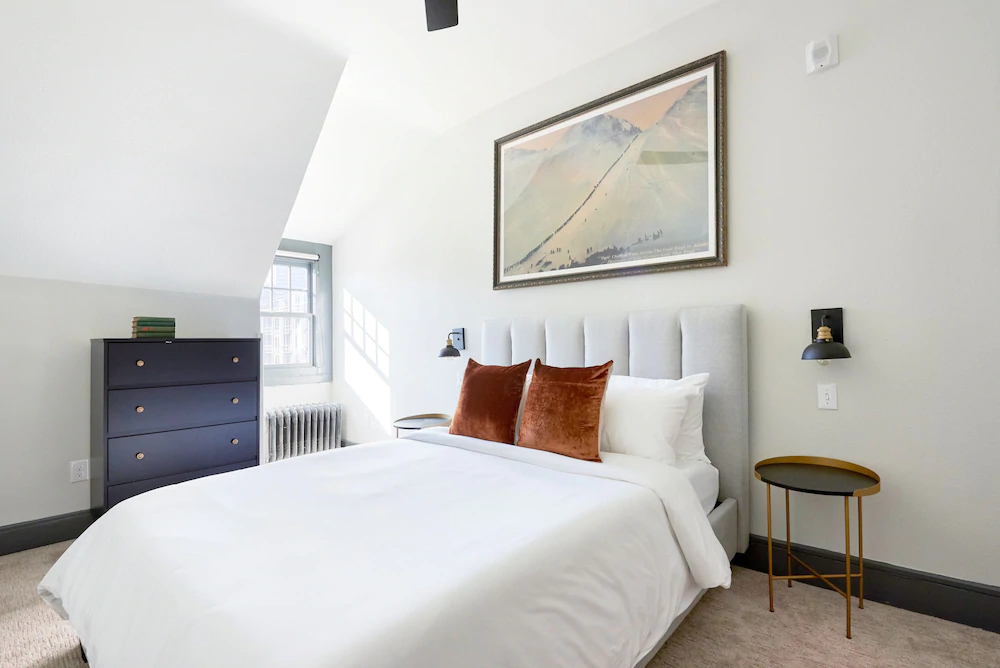 The Essex By Sonder