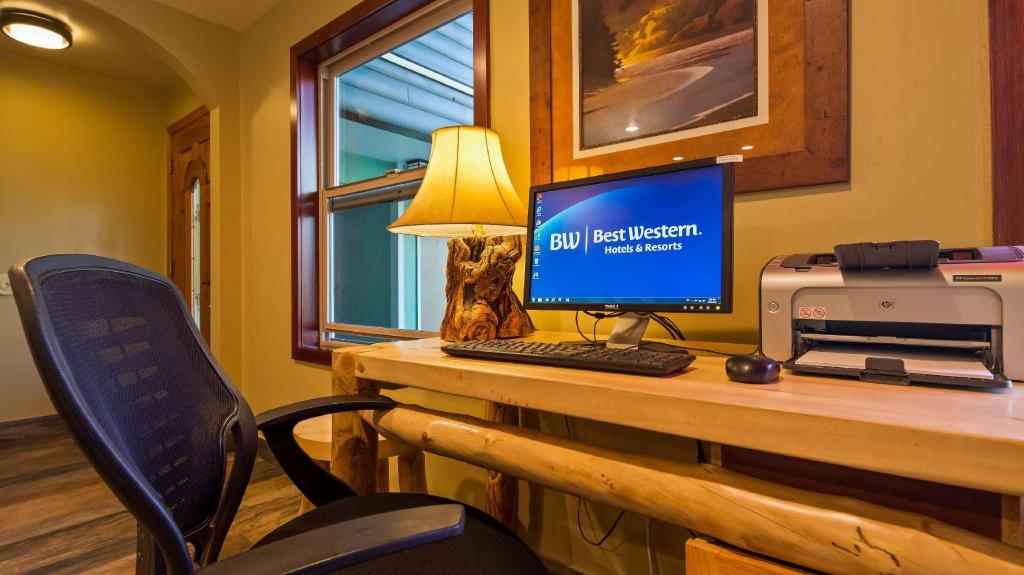 Best Western Ptarmigan Lodge