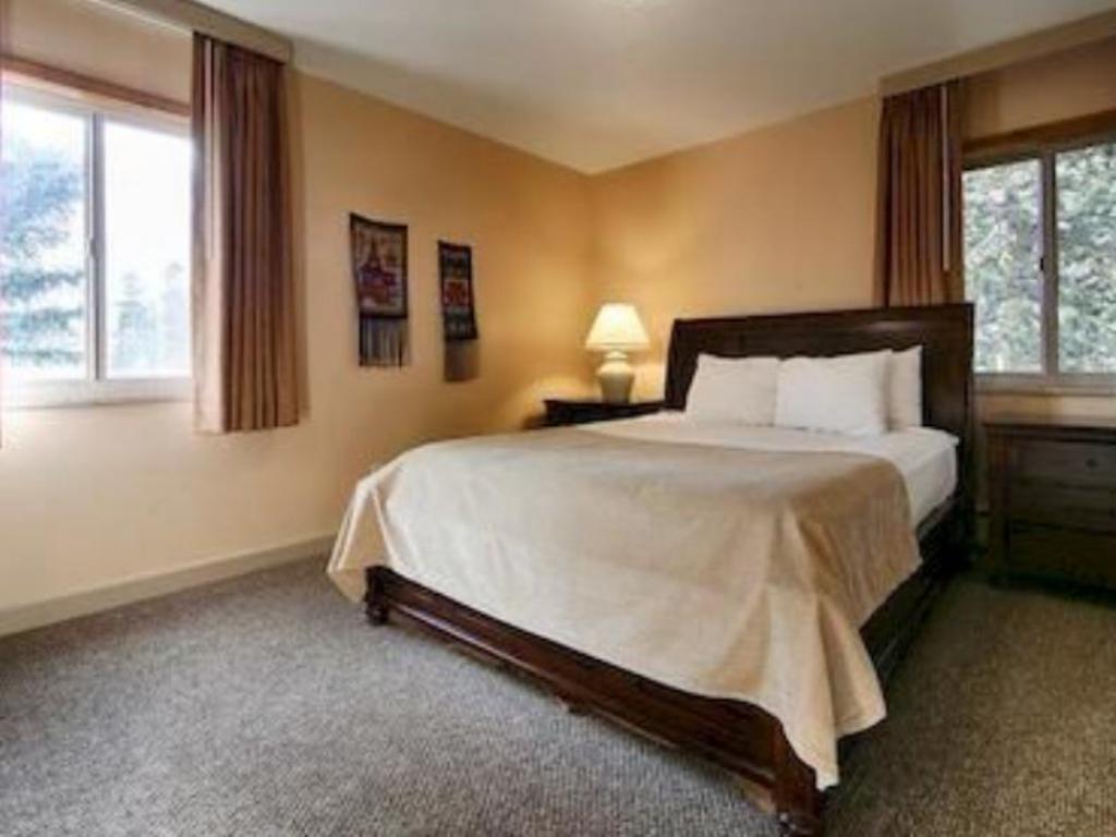 Best Western Ptarmigan Lodge
