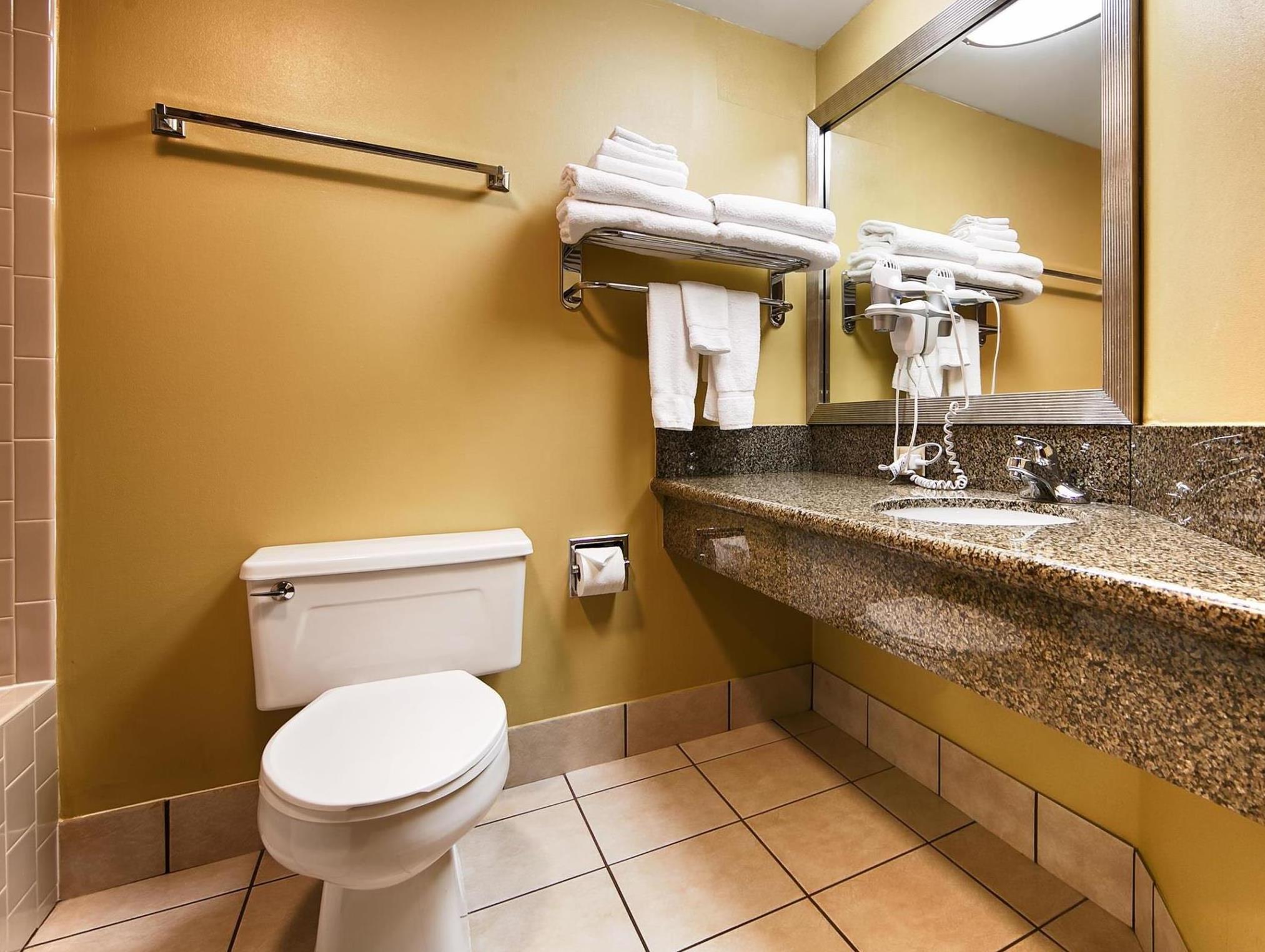 Best Western Ptarmigan Lodge