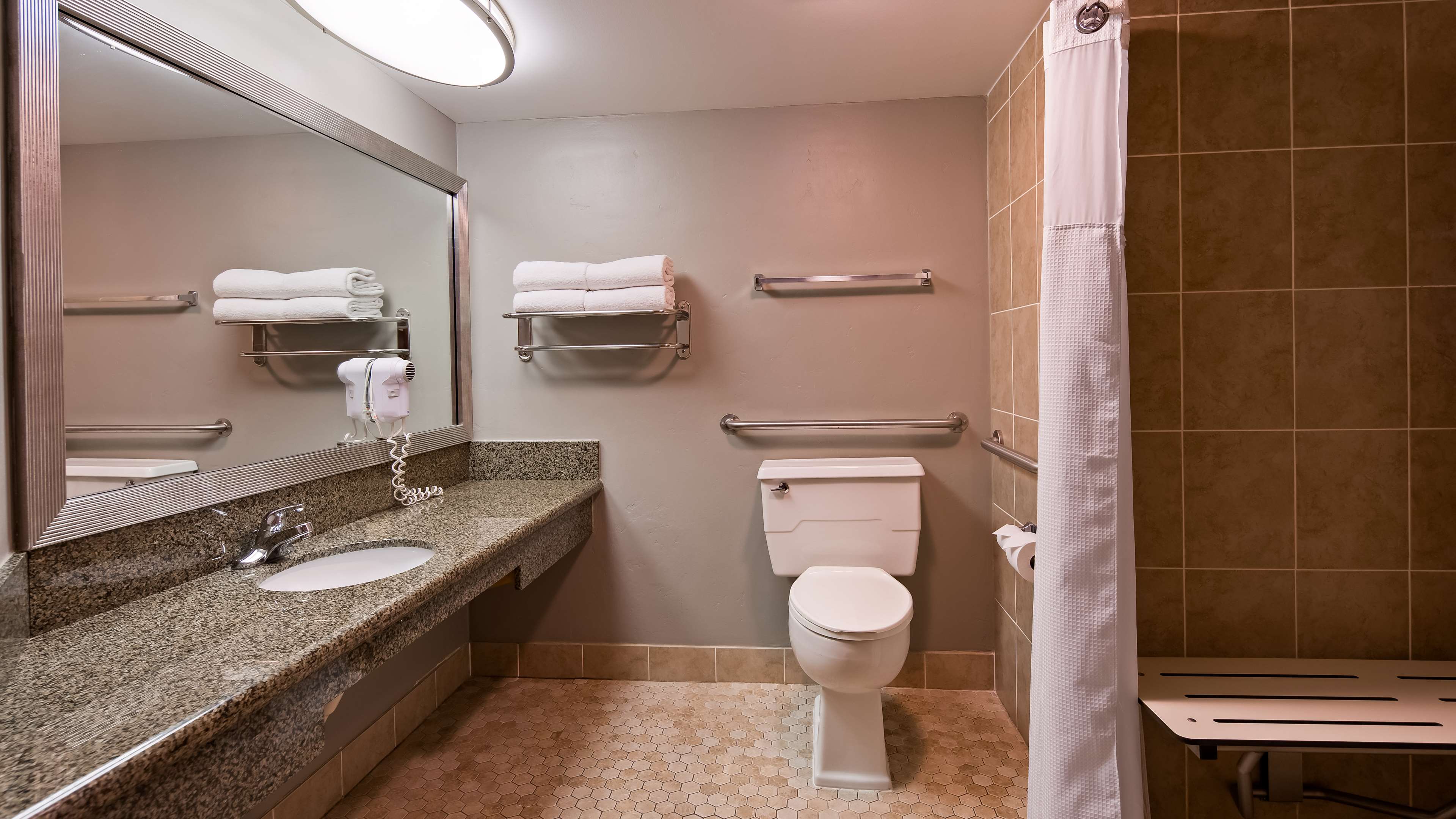 Best Western Ptarmigan Lodge