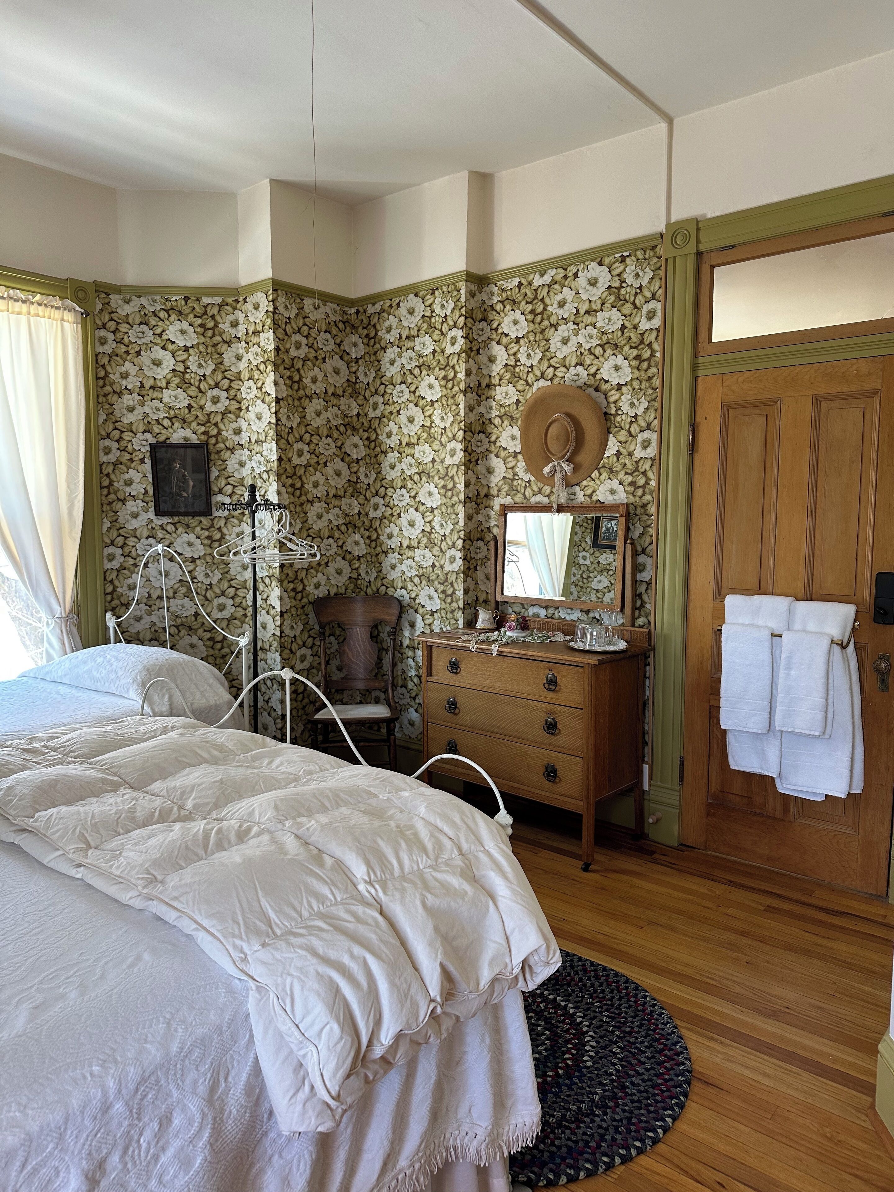 Gable House Bed & Breakfast Inn
