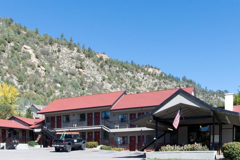 Adventure Inn