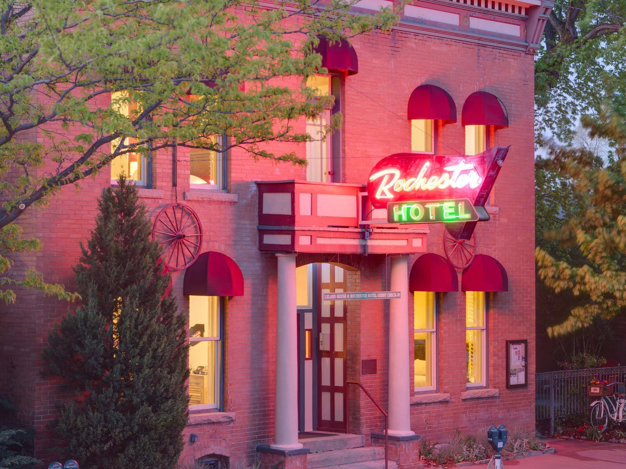 Leland House And Rochester Hot