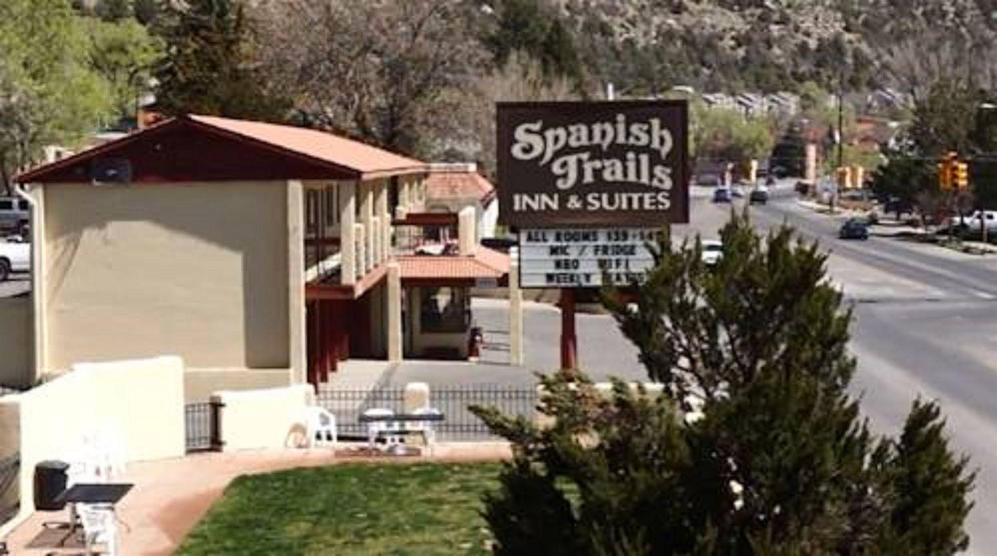Spanish Trails Inn & Suites
