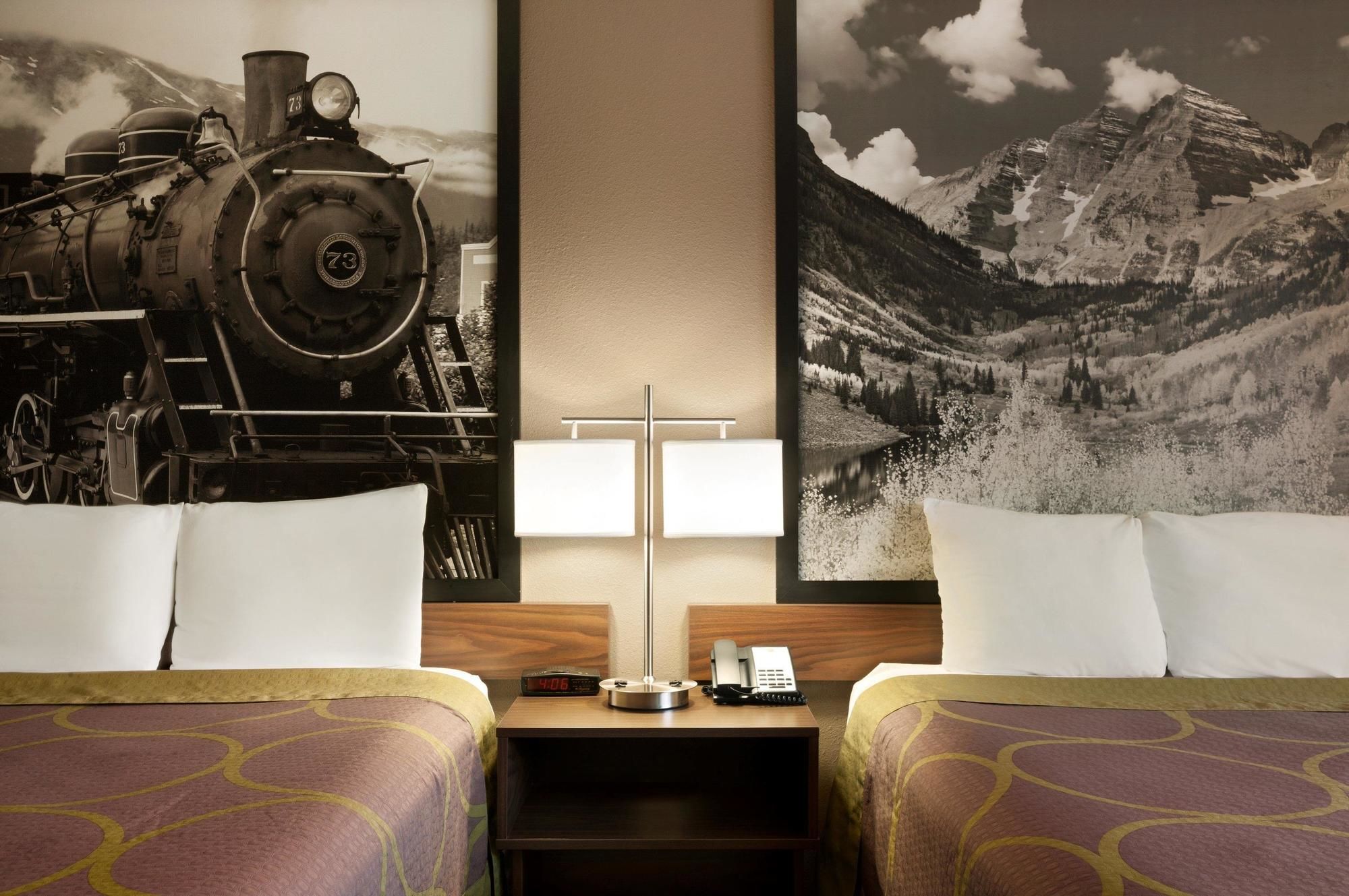 Super 8 by Wyndham Durango