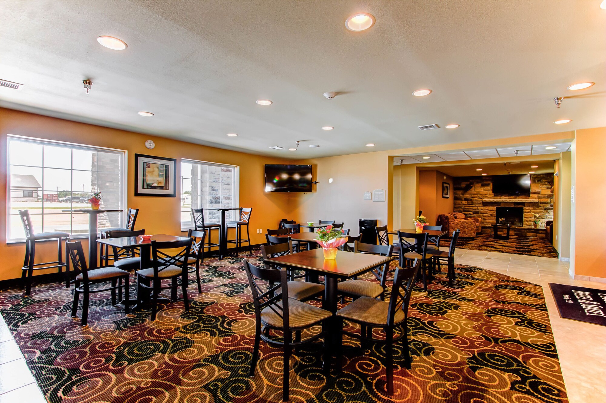 Cobblestone Inn & Suites