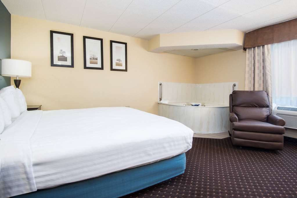 AmericInn by Wyndham Eagle