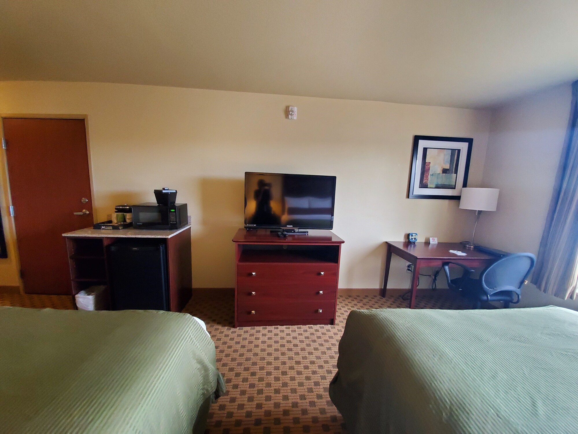 Cobblestone Inn and Suites of Eaton