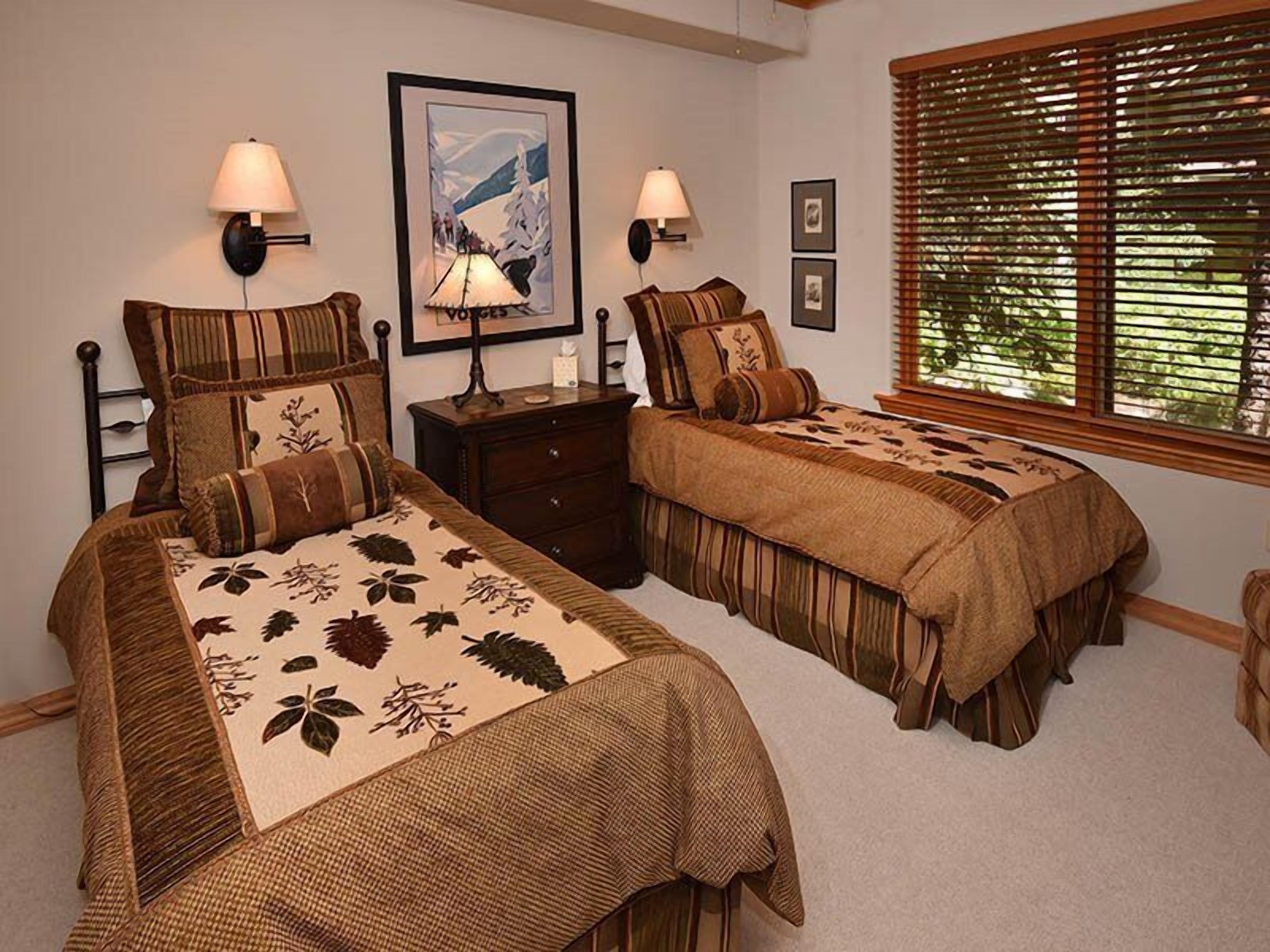 Arrowhead Village