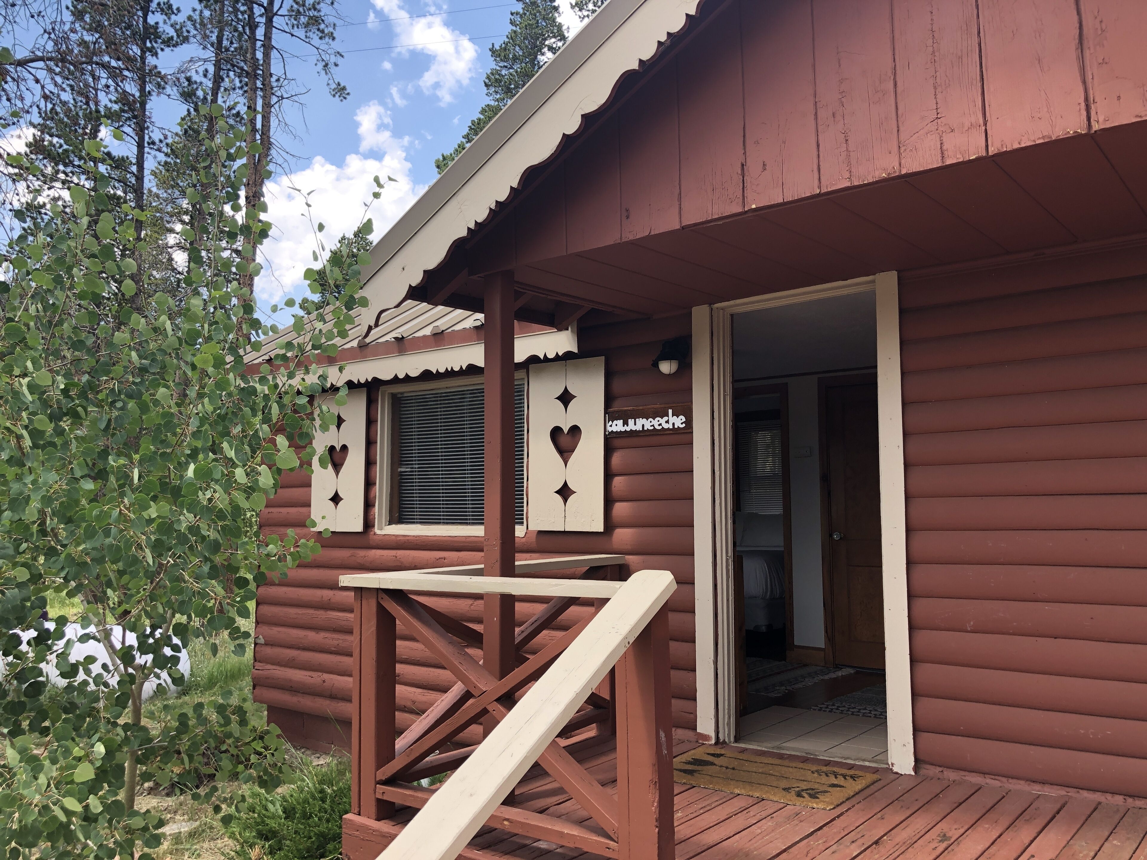 Dao House
