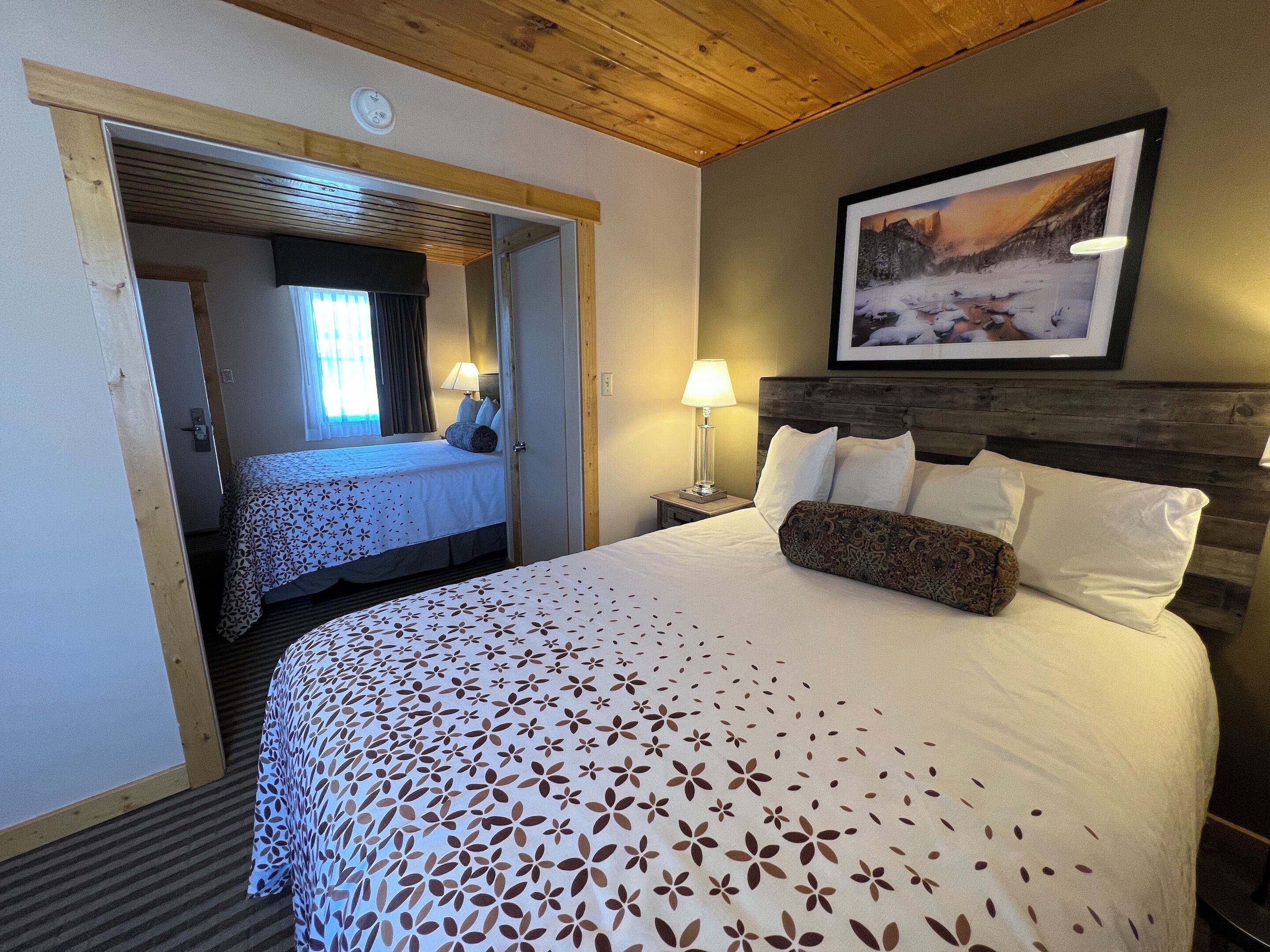 Estes Mountain Inn