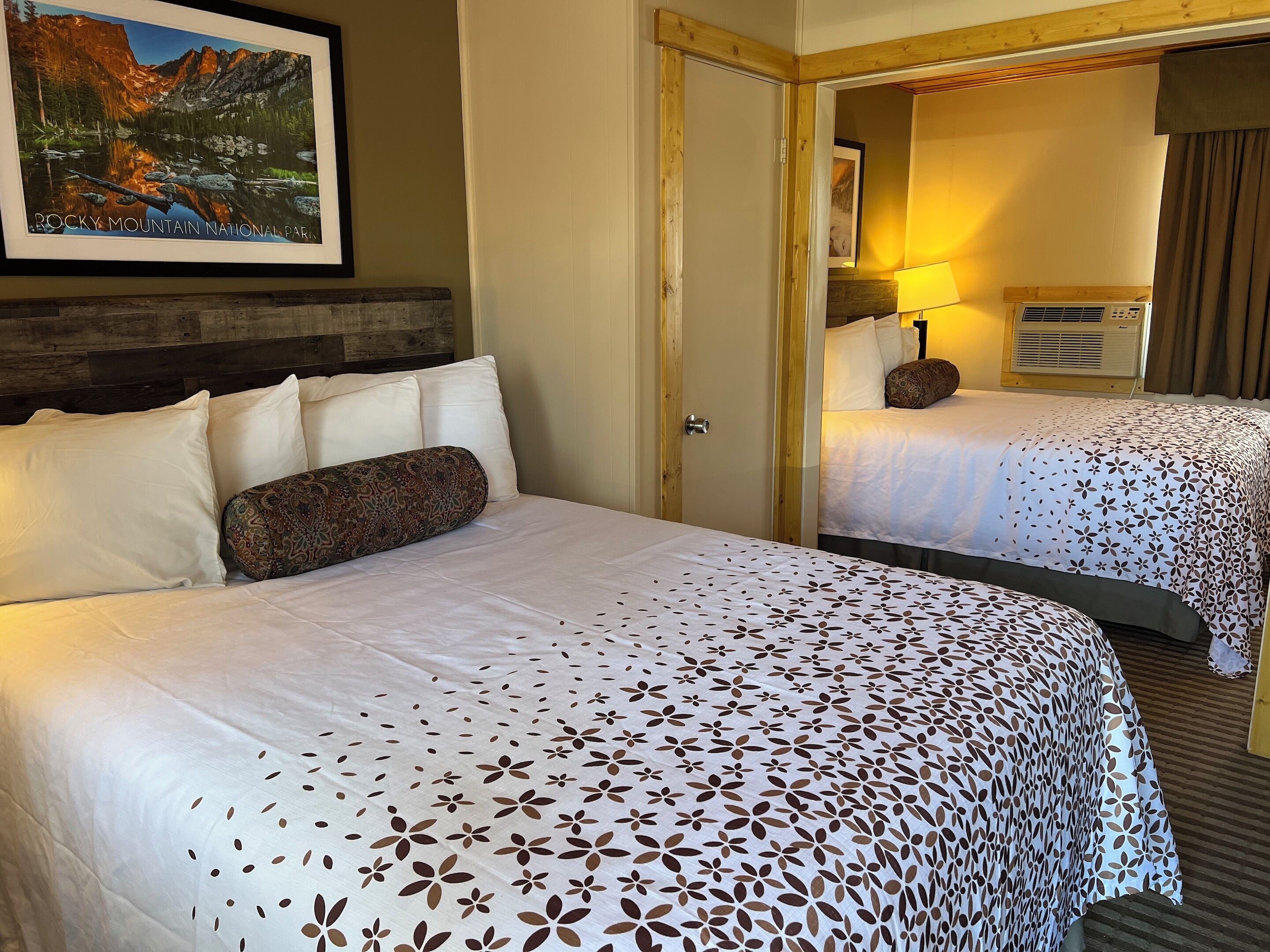 Estes Mountain Inn