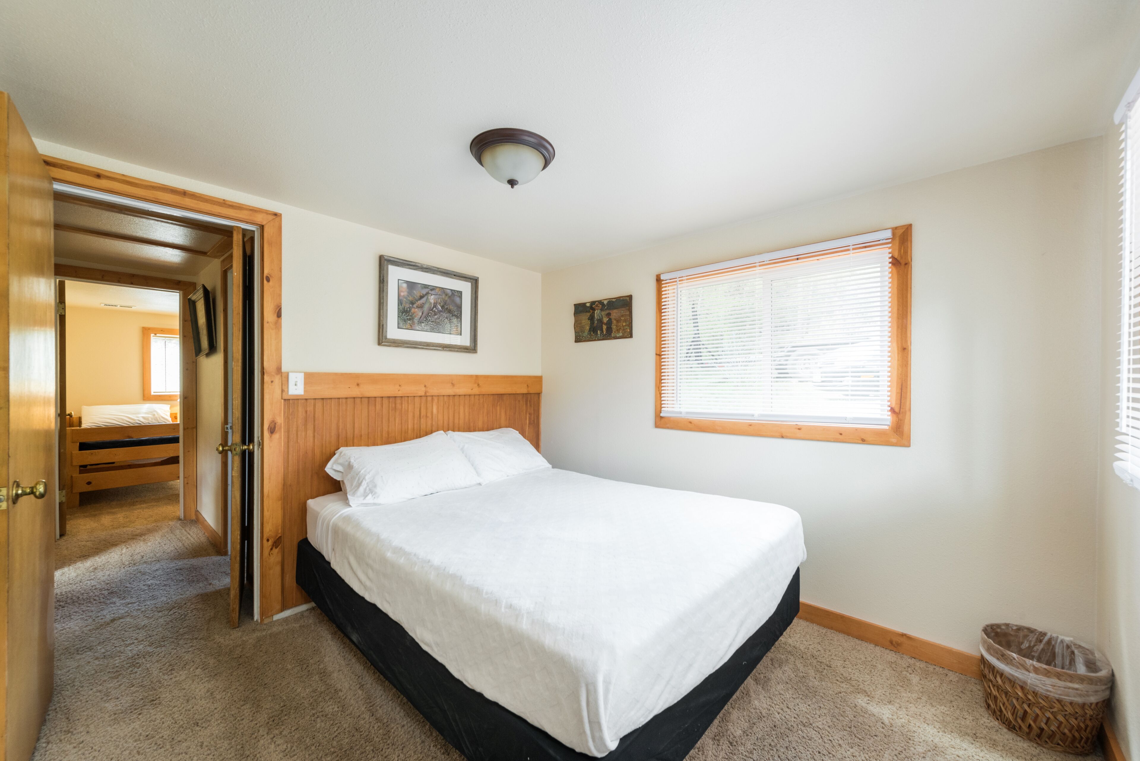 Ponderosa Lodge