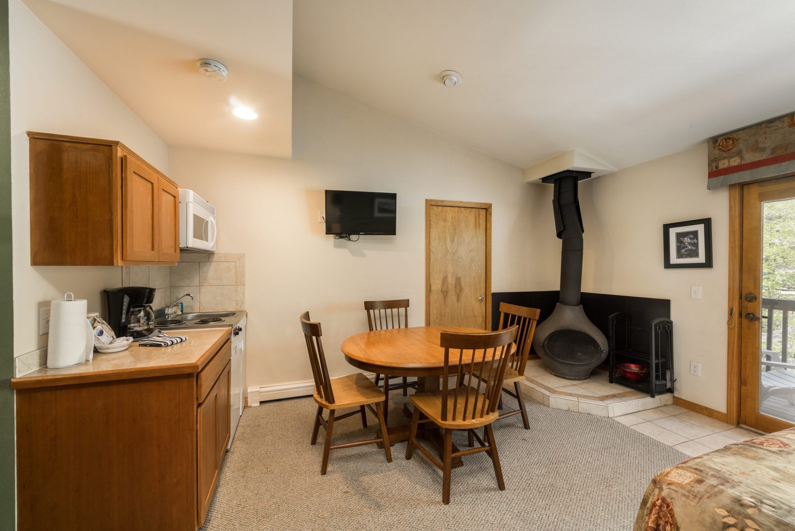 Ponderosa Lodge