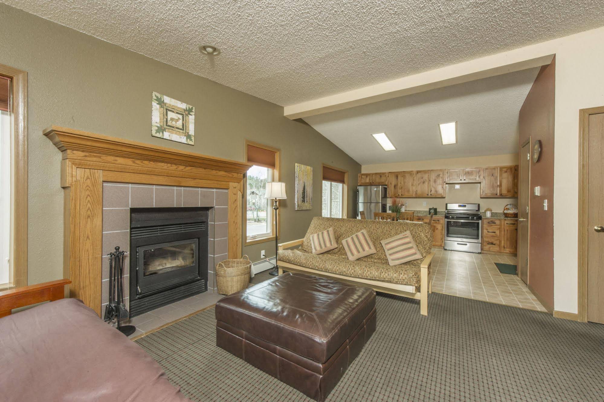 Silver Moon Inn