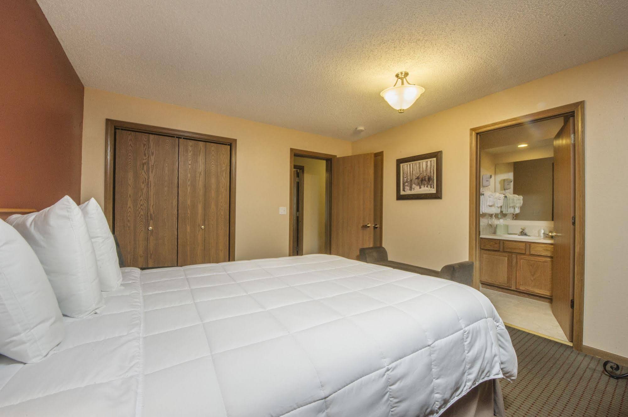 Silver Moon Inn