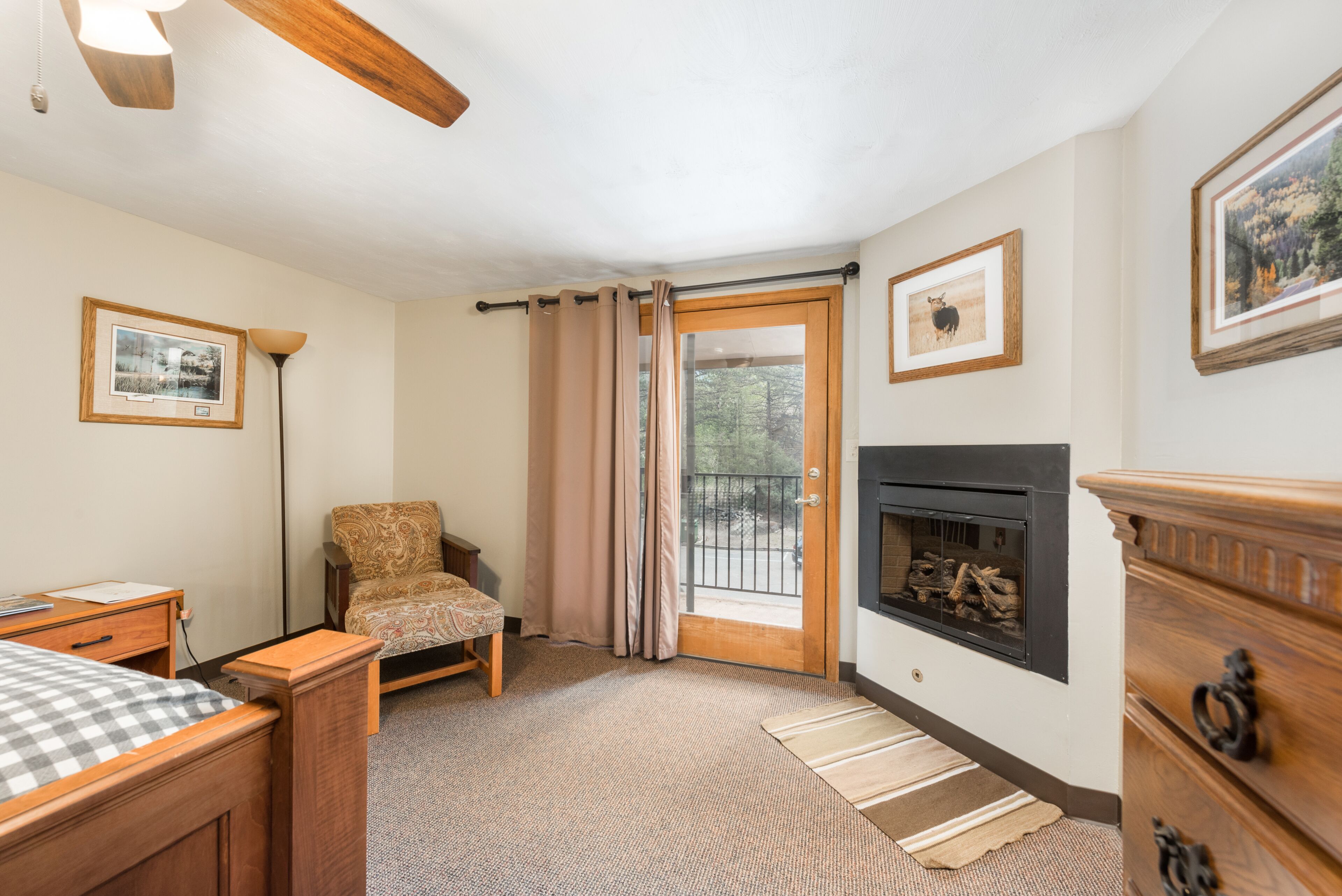 The 4 Seasons Inn