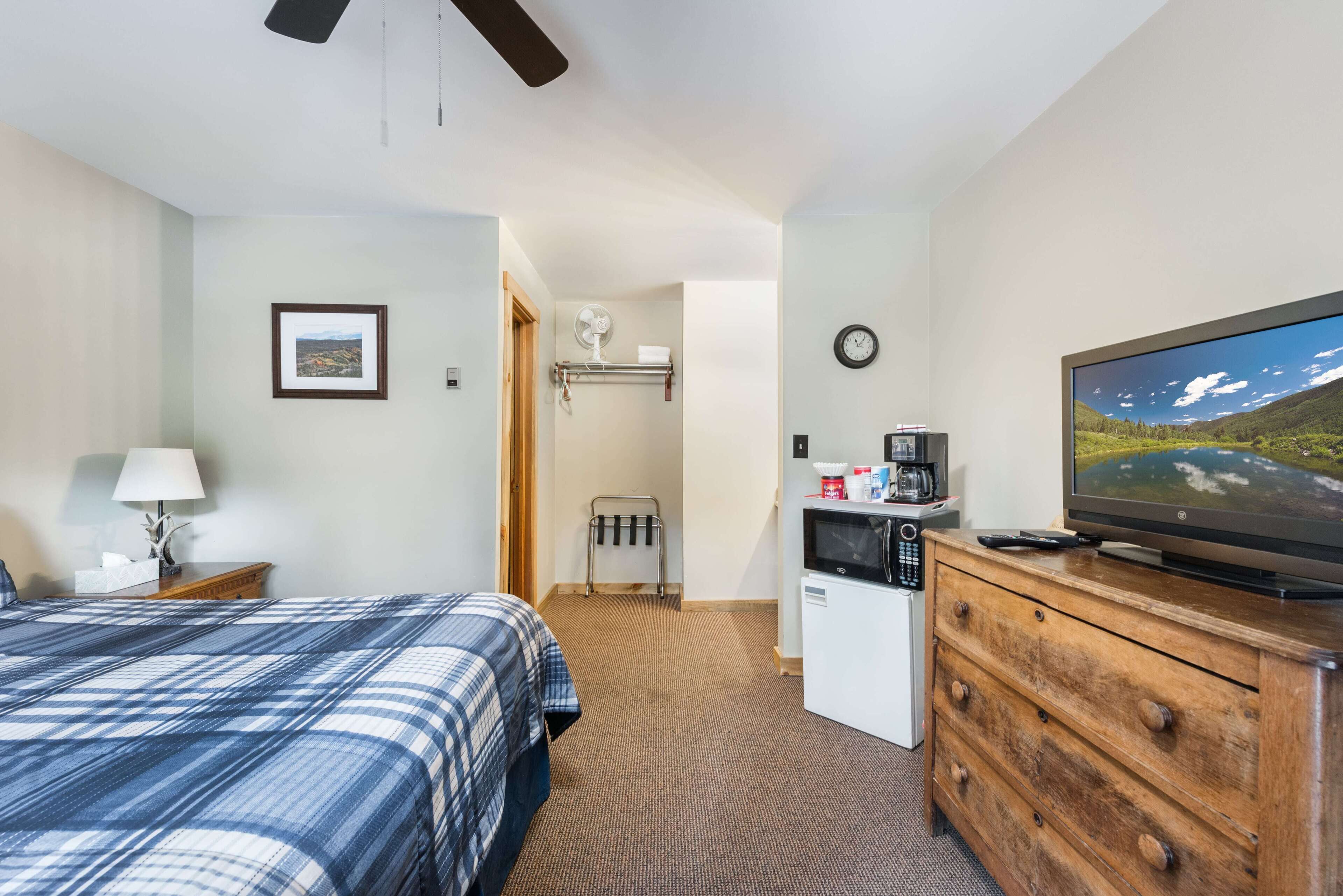 The 4 Seasons Inn