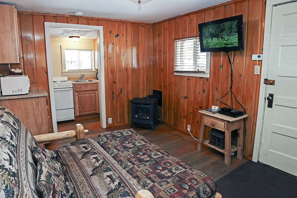 Triple R Cottages