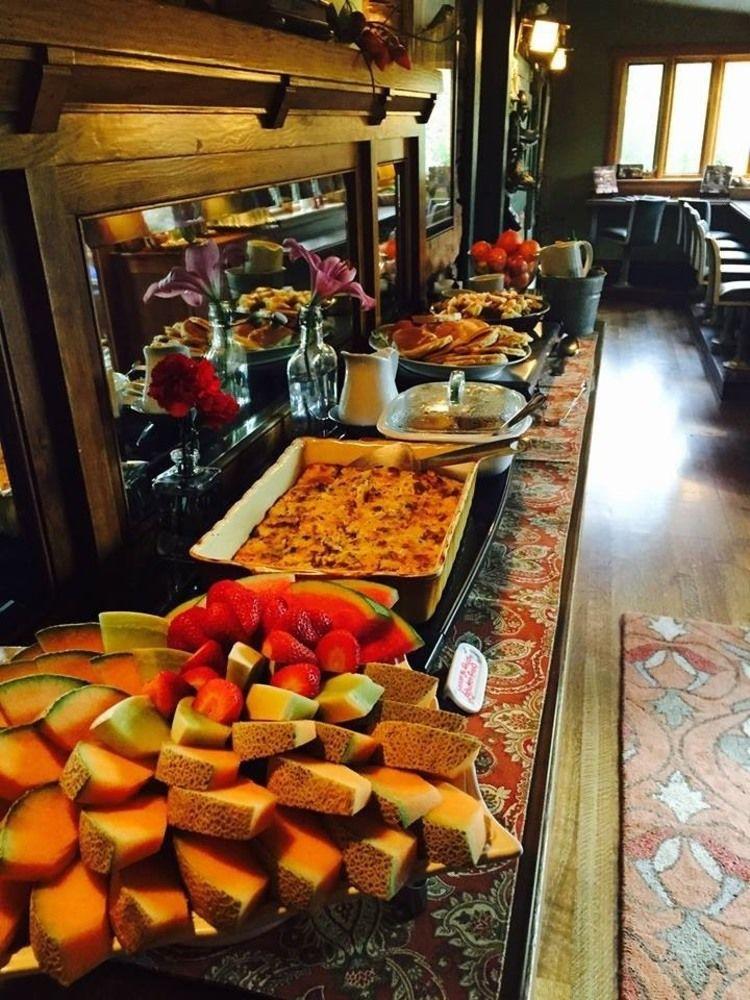 Highland Haven Creekside Inn