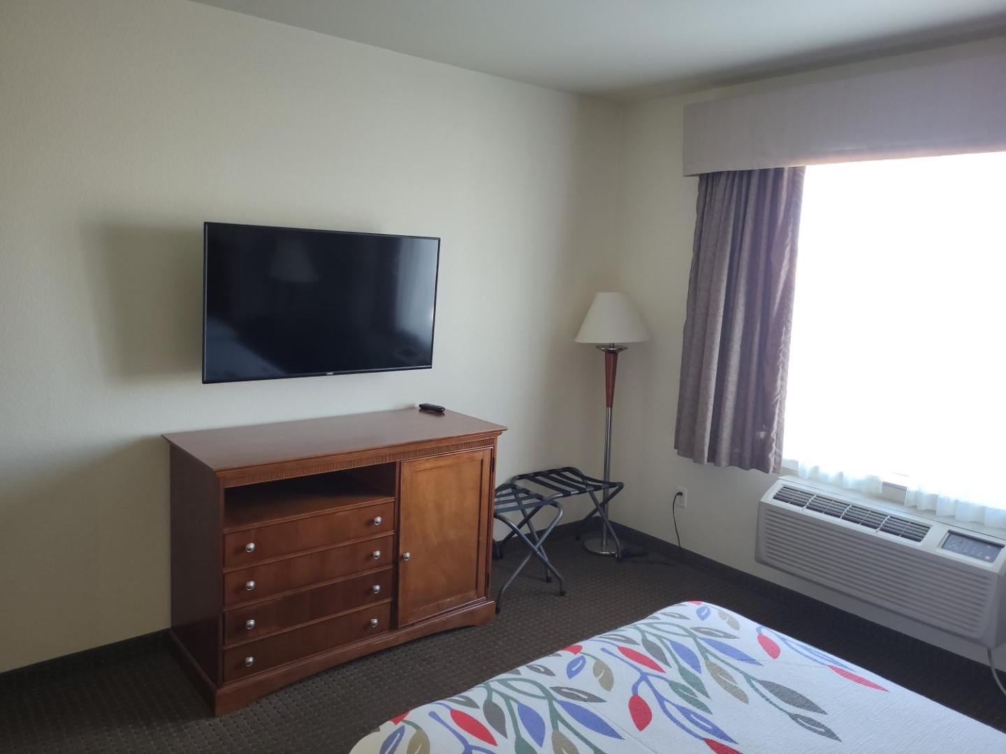A Riverside Inn Travelodge by Wyndham