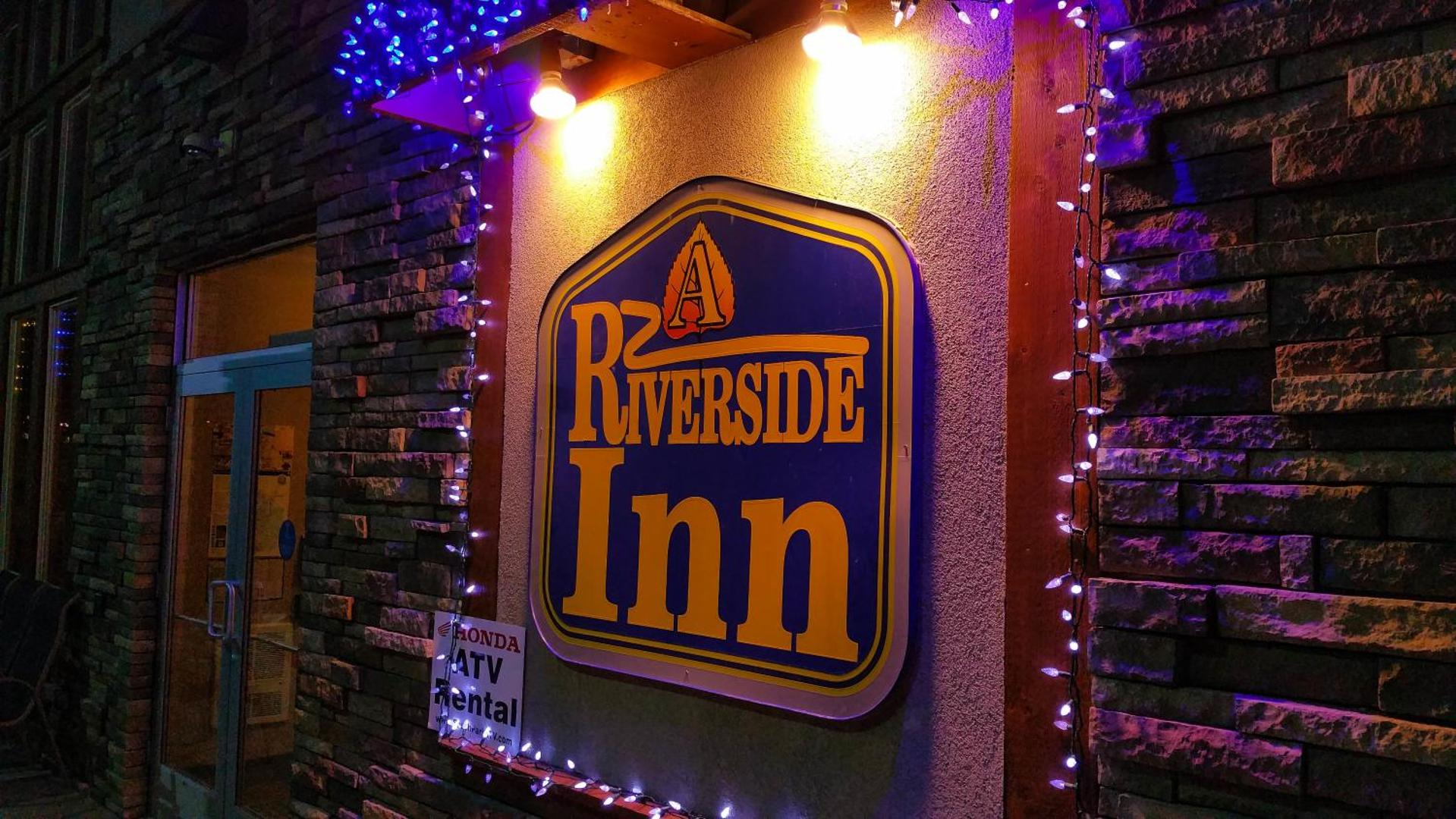 A Riverside Inn Travelodge by Wyndham