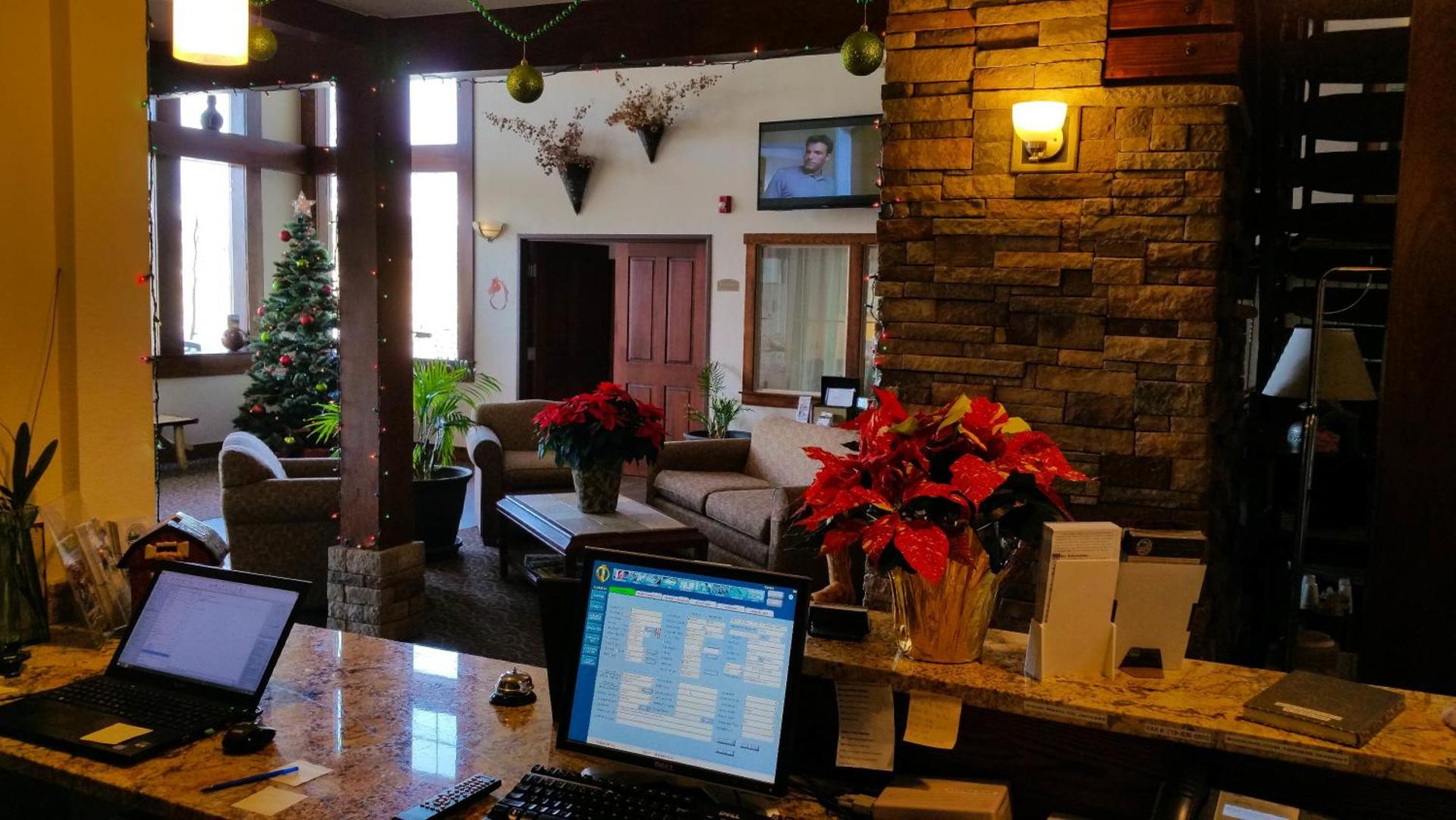 A Riverside Inn Travelodge by Wyndham